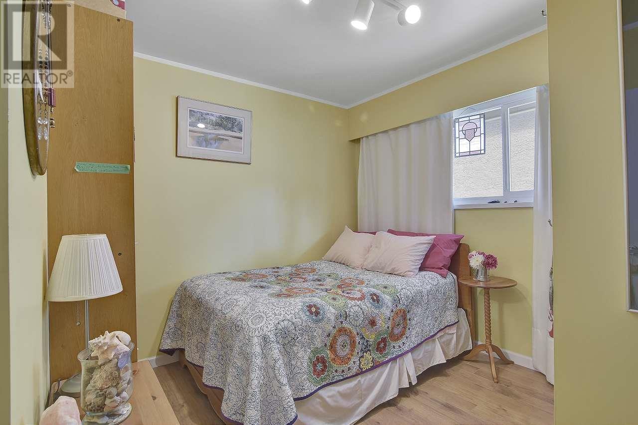 2329 Western Avenue, North Vancouver, British Columbia  V7M 2L4 - Photo 13 - R2803446