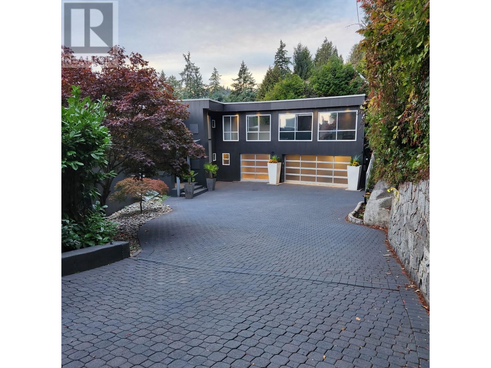 4345 Rockridge Road, West Vancouver, British Columbia  V7W 1A6 - Photo 26 - R2817272