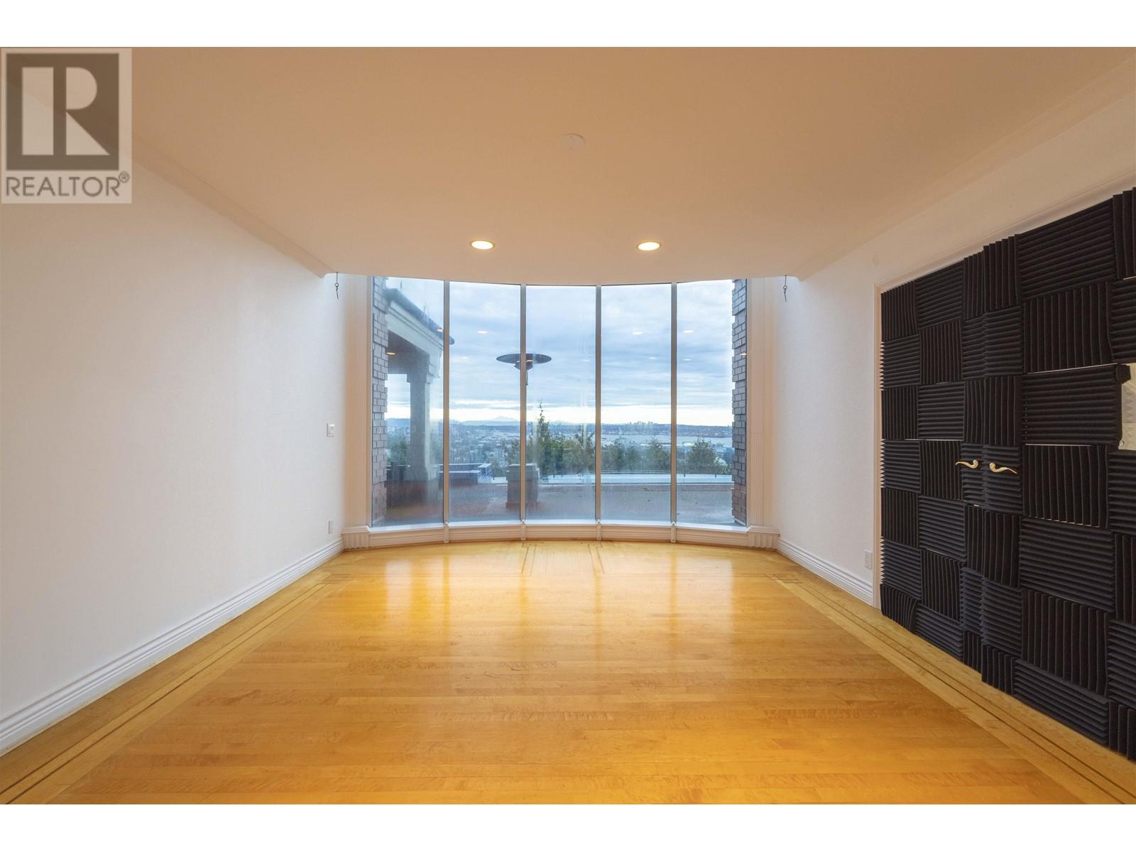 888 Sentinel Drive, West Vancouver, British Columbia  V7T 1T2 - Photo 14 - R2818233