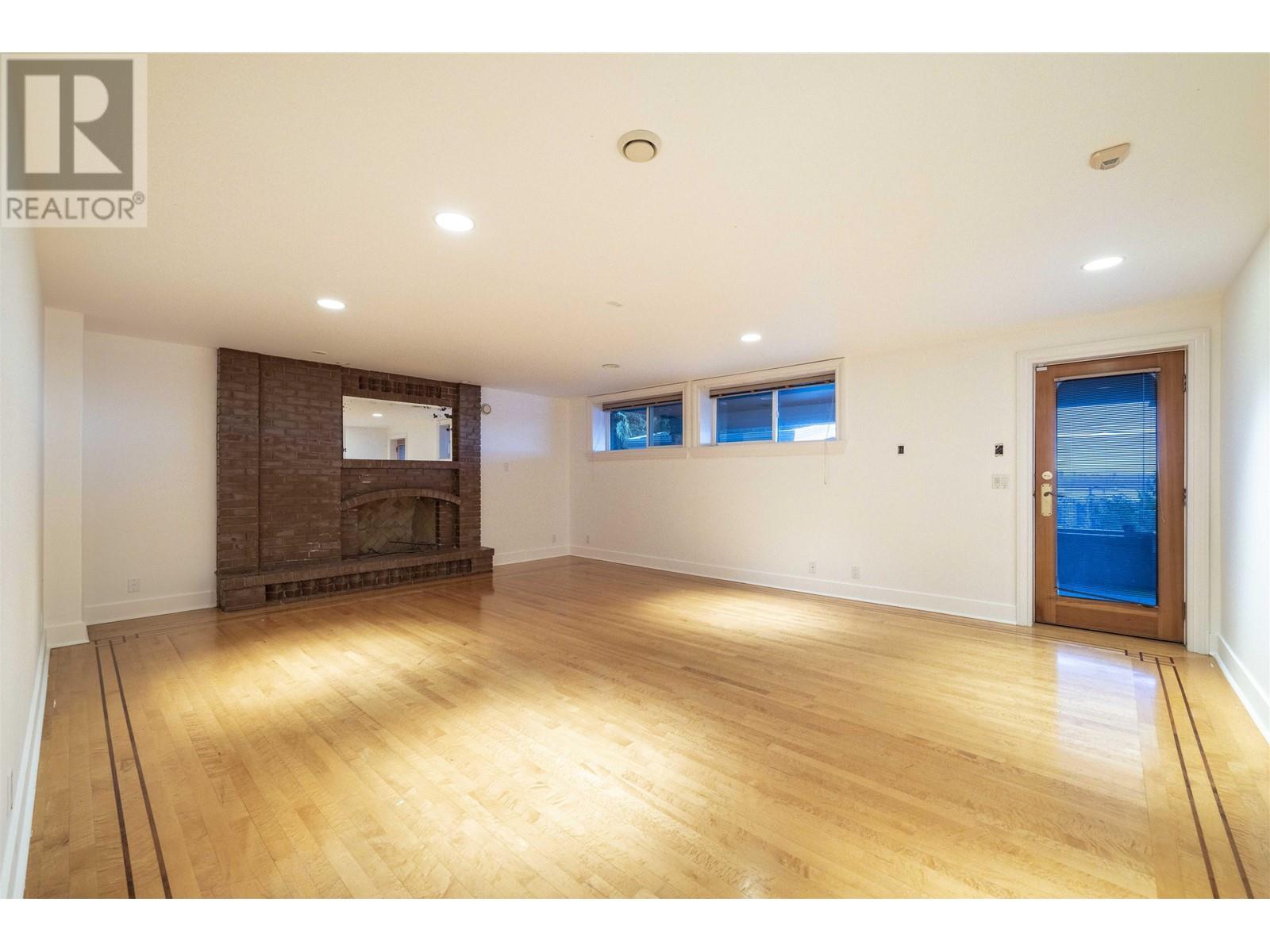 888 Sentinel Drive, West Vancouver, British Columbia  V7T 1T2 - Photo 15 - R2818233