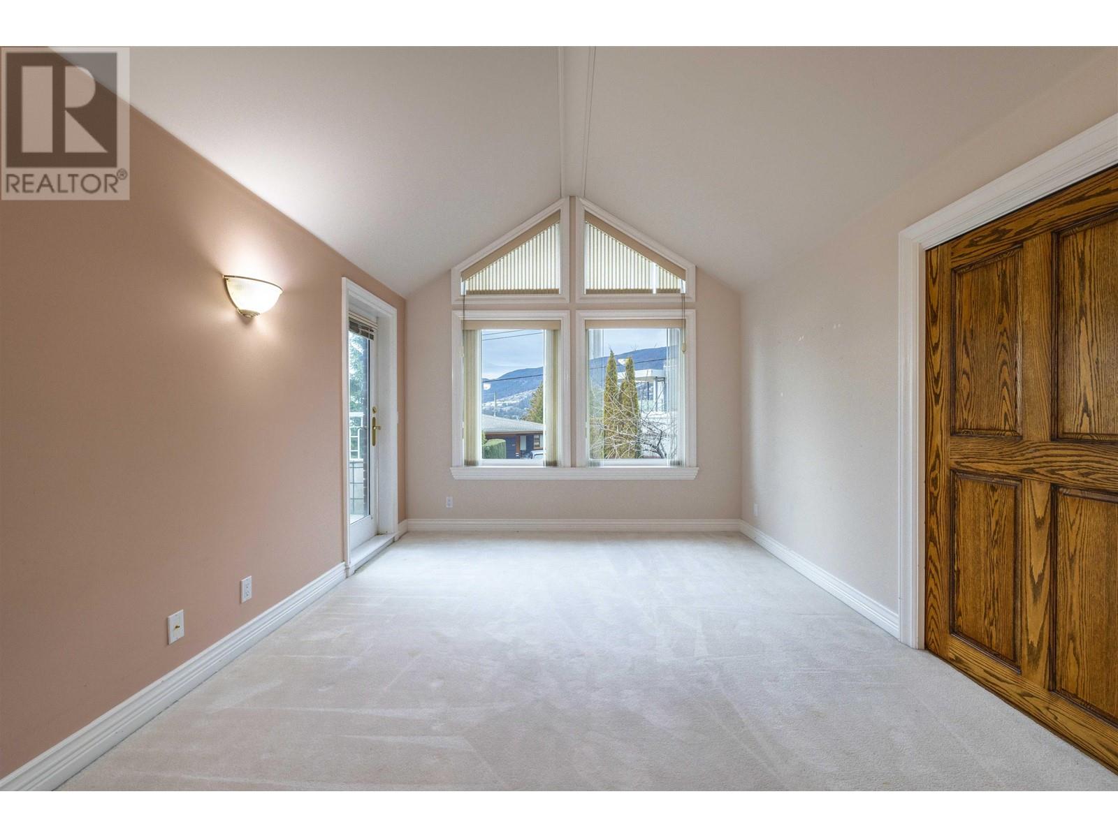 888 Sentinel Drive, West Vancouver, British Columbia  V7T 1T2 - Photo 31 - R2818233