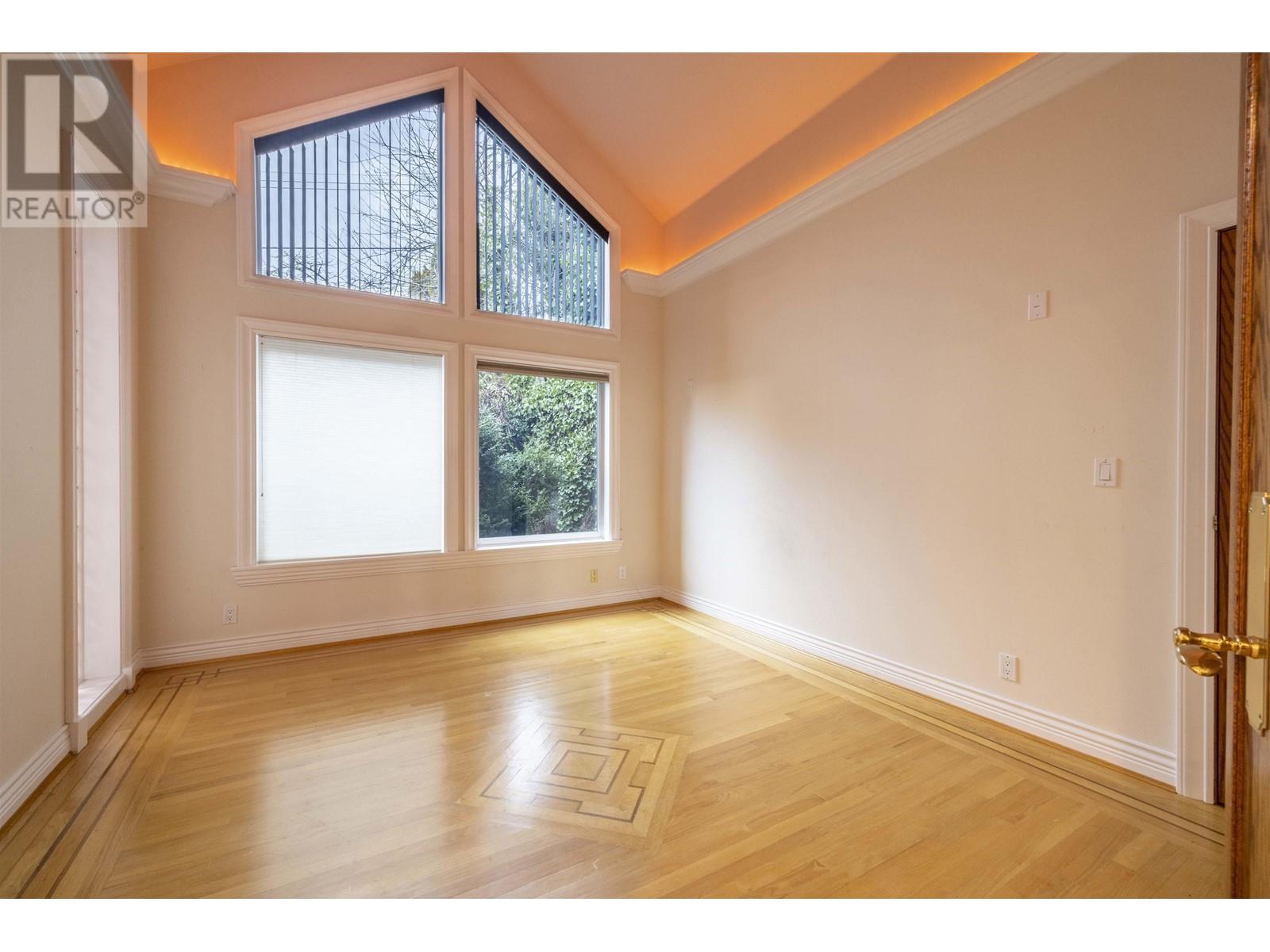 888 Sentinel Drive, West Vancouver, British Columbia  V7T 1T2 - Photo 22 - R2818233