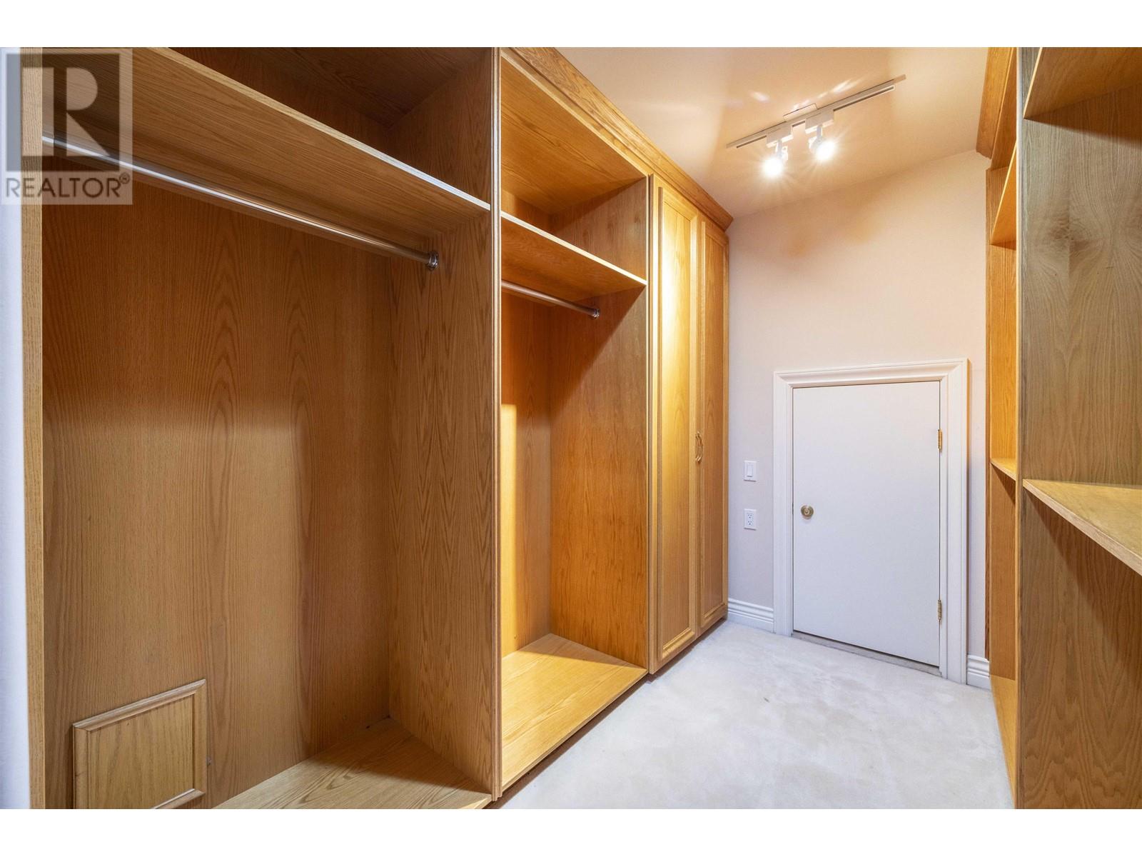 888 Sentinel Drive, West Vancouver, British Columbia  V7T 1T2 - Photo 29 - R2818233