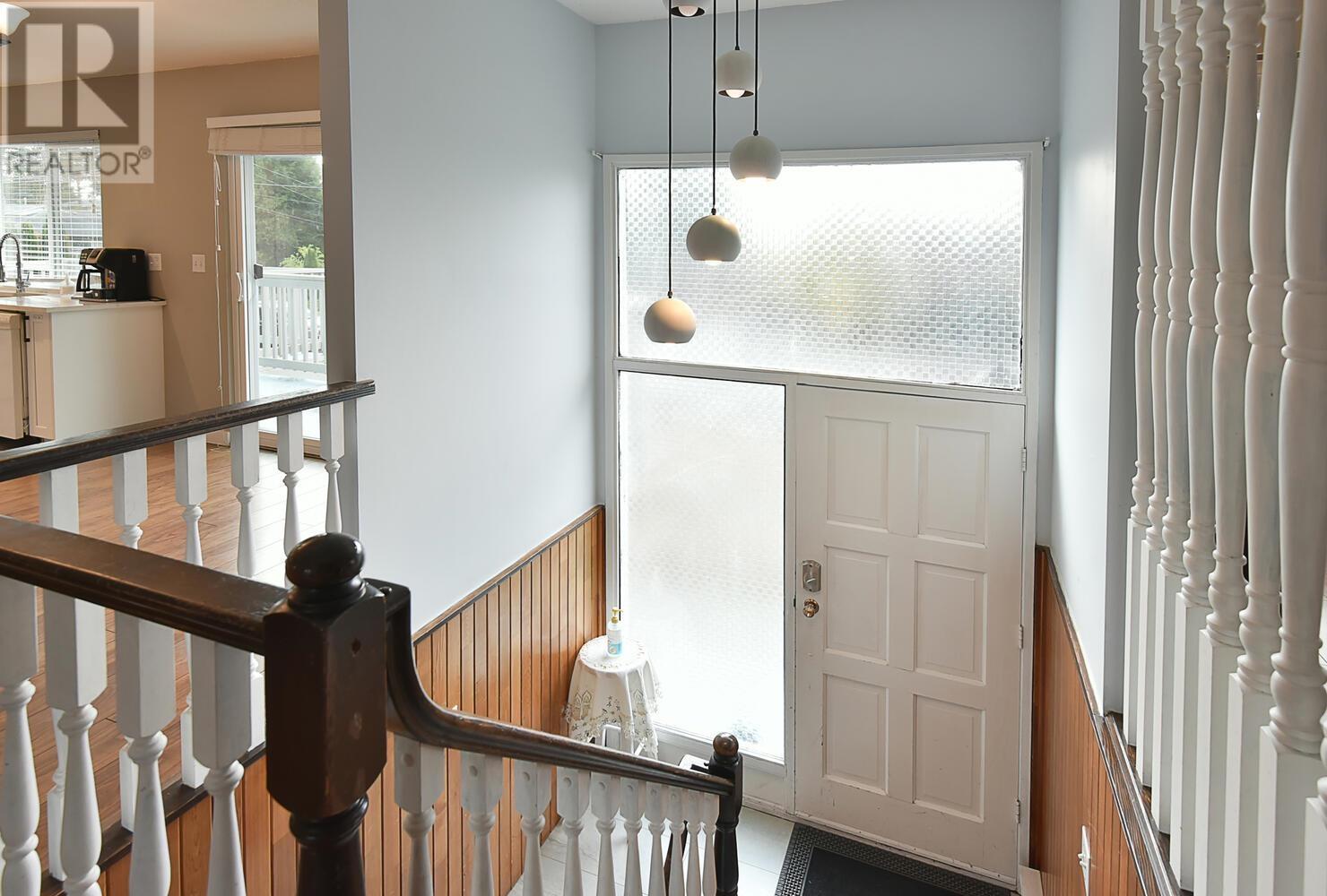 6488 Norvan Road, Sechelt, British Columbia  V7Z 0S6 - Photo 20 - R2818391