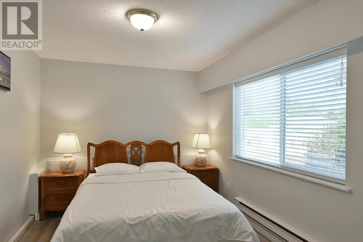 6488 Norvan Road, Sechelt, British Columbia  V7Z 0S6 - Photo 24 - R2818391