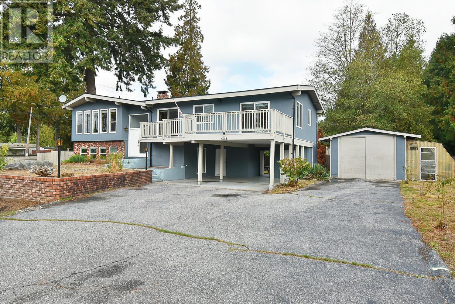 6488 Norvan Road, Sechelt, British Columbia  V7Z 0S6 - Photo 2 - R2818391