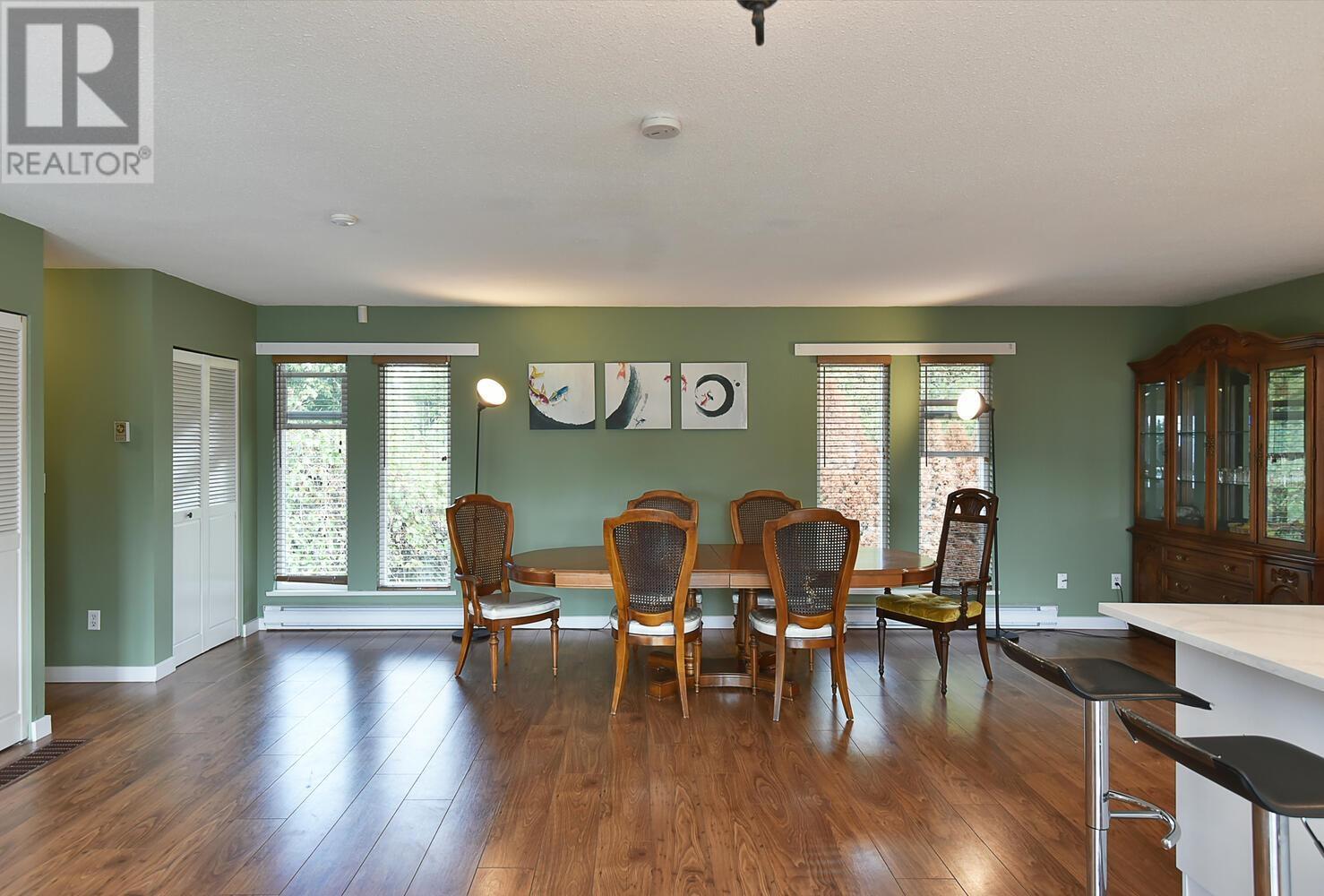 6488 Norvan Road, Sechelt, British Columbia  V7Z 0S6 - Photo 12 - R2818391
