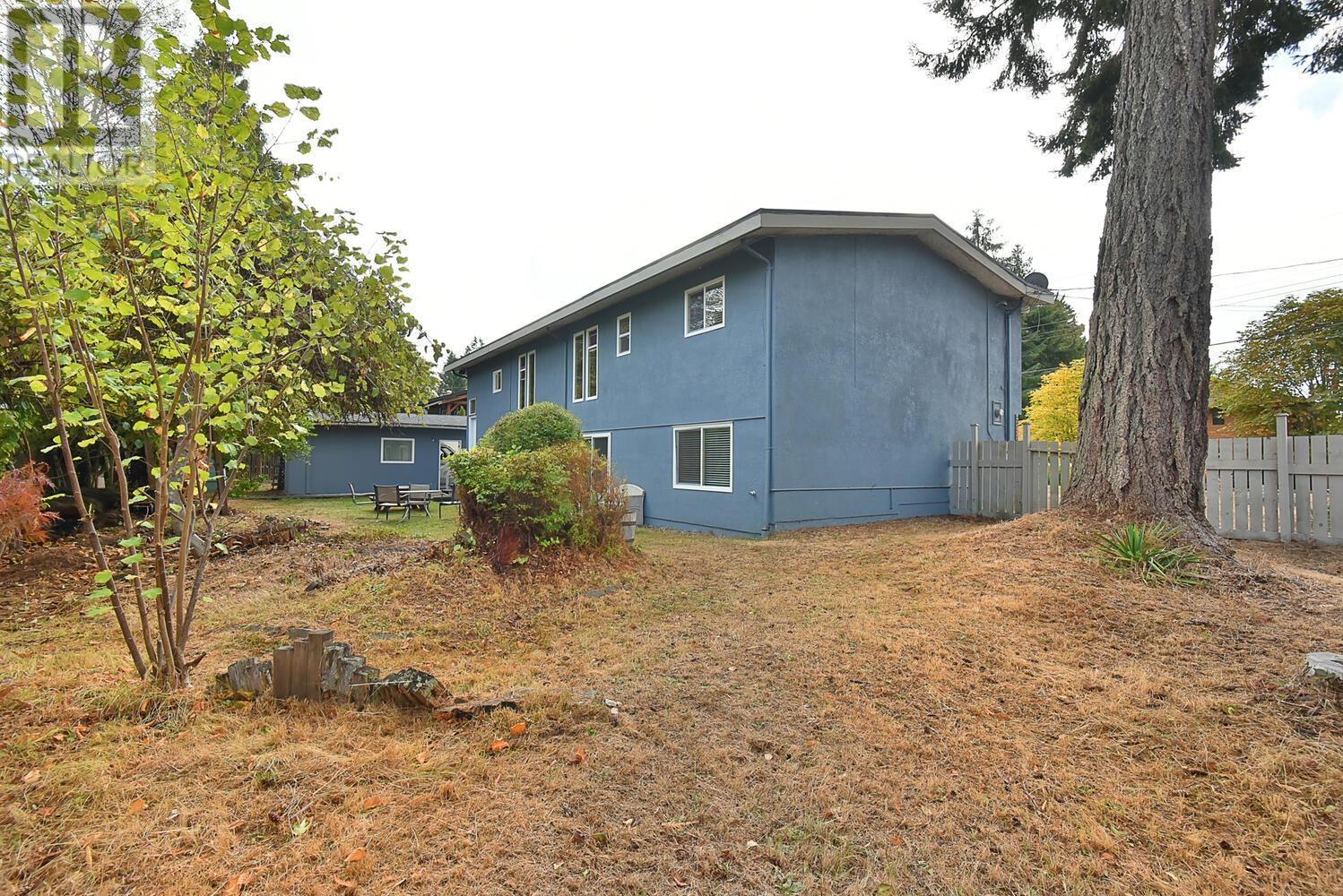 6488 Norvan Road, Sechelt, British Columbia  V7Z 0S6 - Photo 33 - R2818391