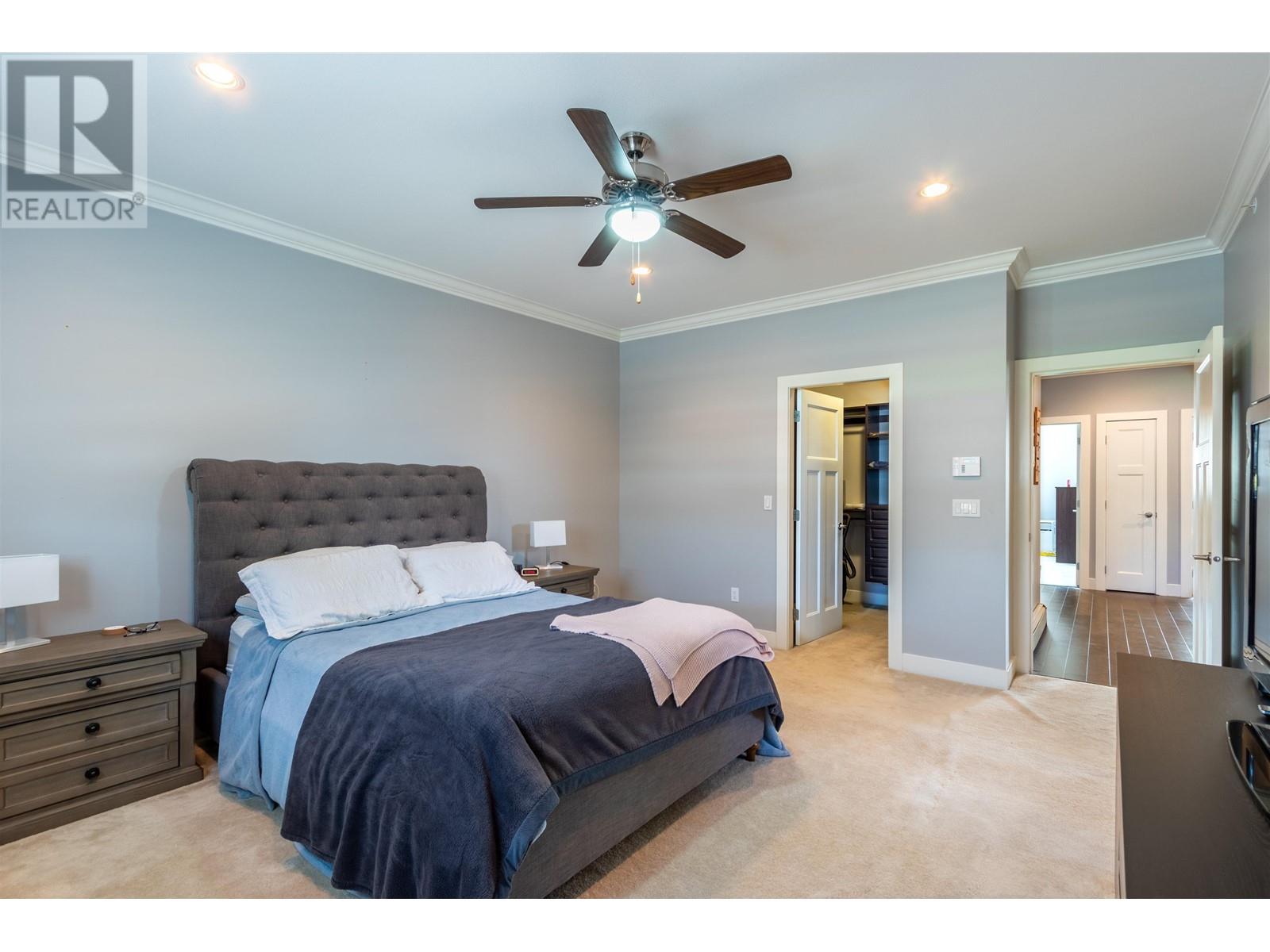 18976 Advent Road, Pitt Meadows, British Columbia  V3Y 2G4 - Photo 11 - R2818616
