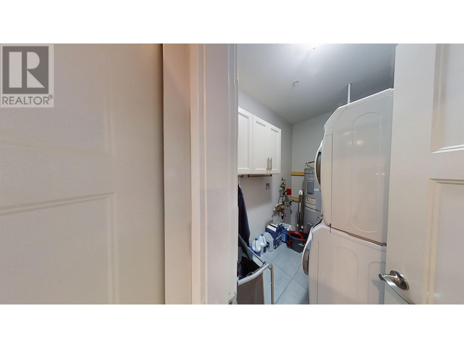 18976 Advent Road, Pitt Meadows, British Columbia  V3Y 2G4 - Photo 18 - R2818616
