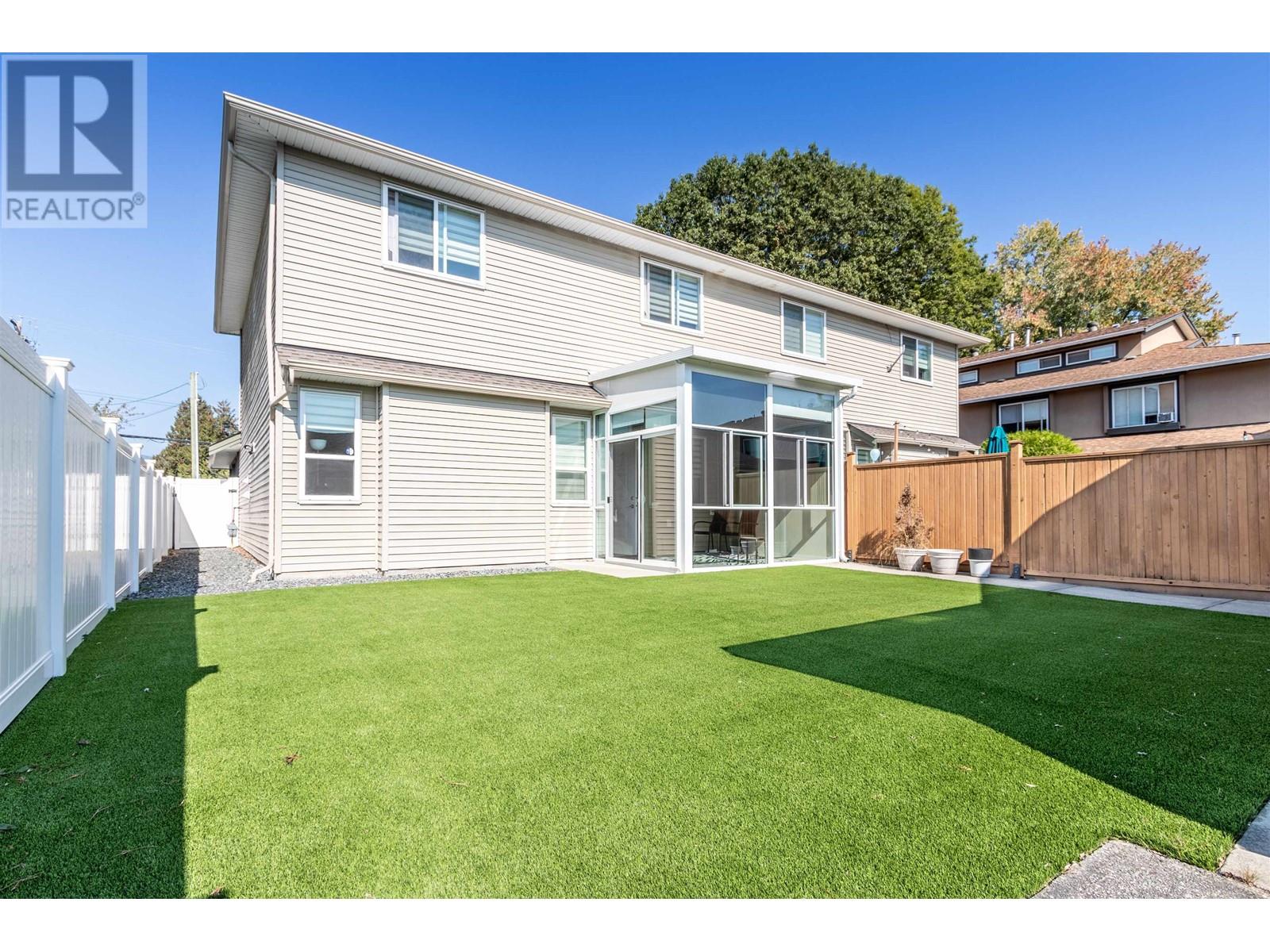 18976 Advent Road, Pitt Meadows, British Columbia  V3Y 2G4 - Photo 23 - R2818616