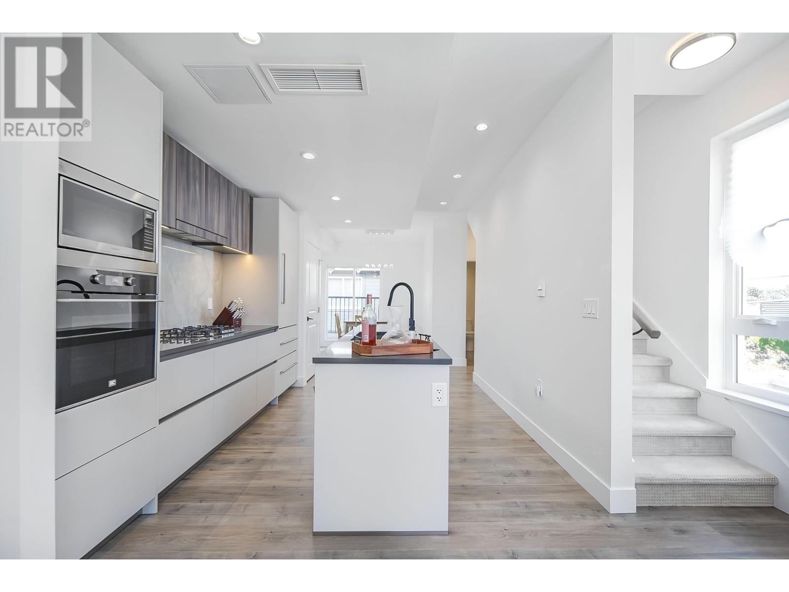 7 7000 Williams Road, Richmond, British Columbia  V7A 1E6 - Photo 12 - R2818555