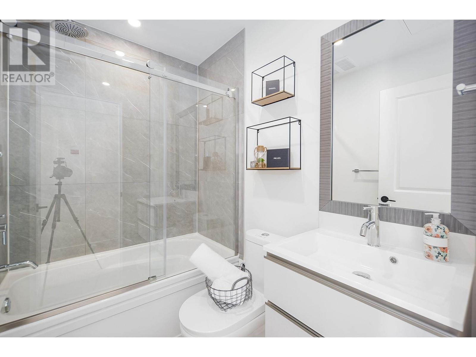 7 7000 Williams Road, Richmond, British Columbia  V7A 1E6 - Photo 27 - R2818555