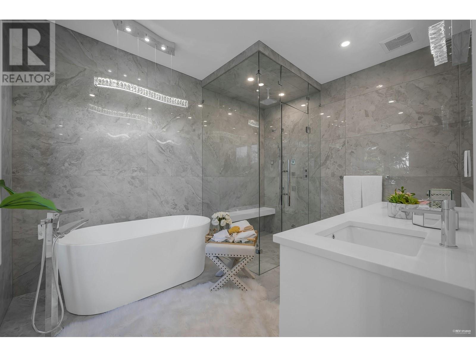 7031 Petts Road, Richmond, British Columbia  V7A 1J8 - Photo 34 - R2817728
