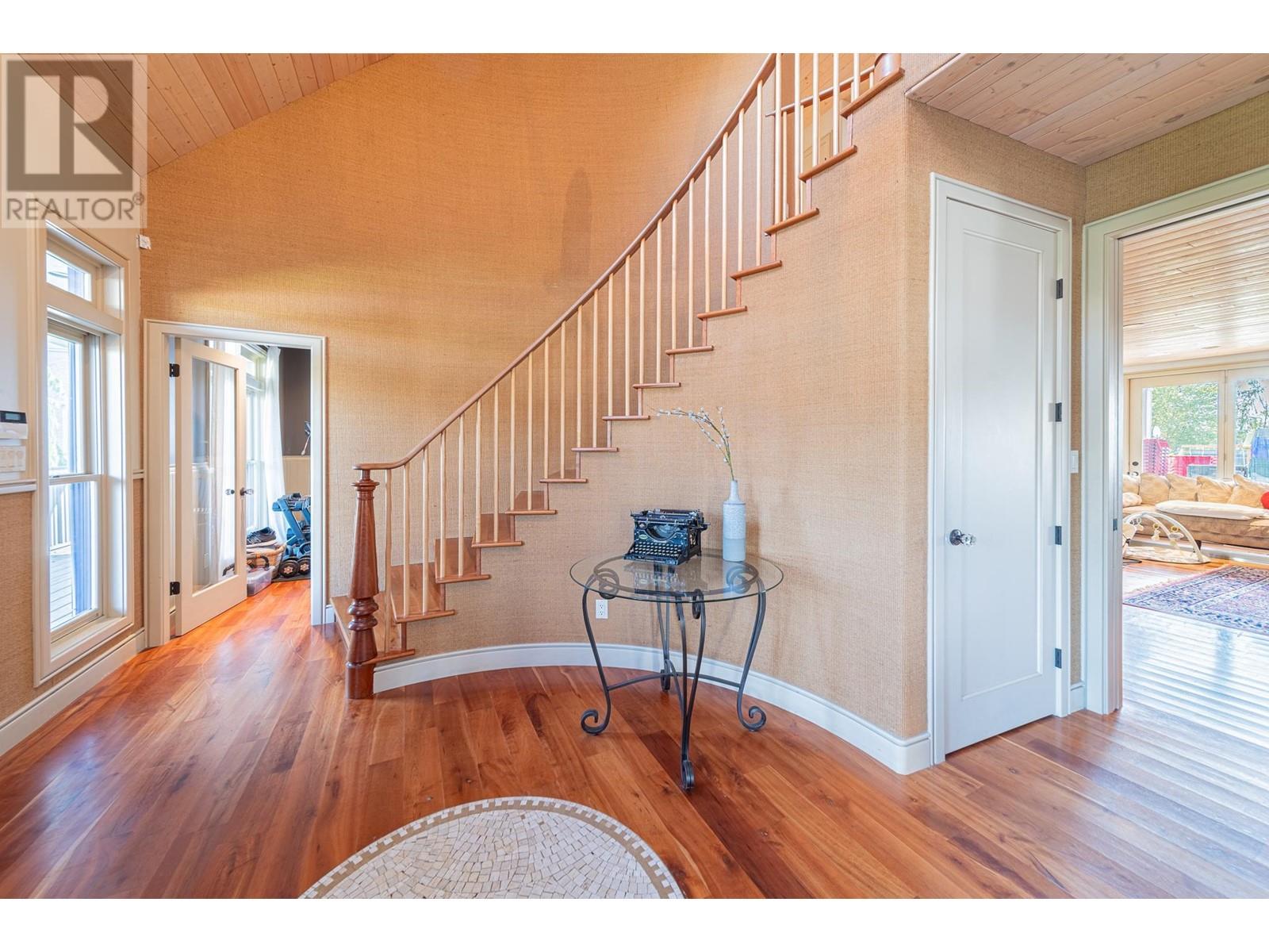 11520 Blundell Road, Richmond, British Columbia  V6Y 1L3 - Photo 4 - R2810965