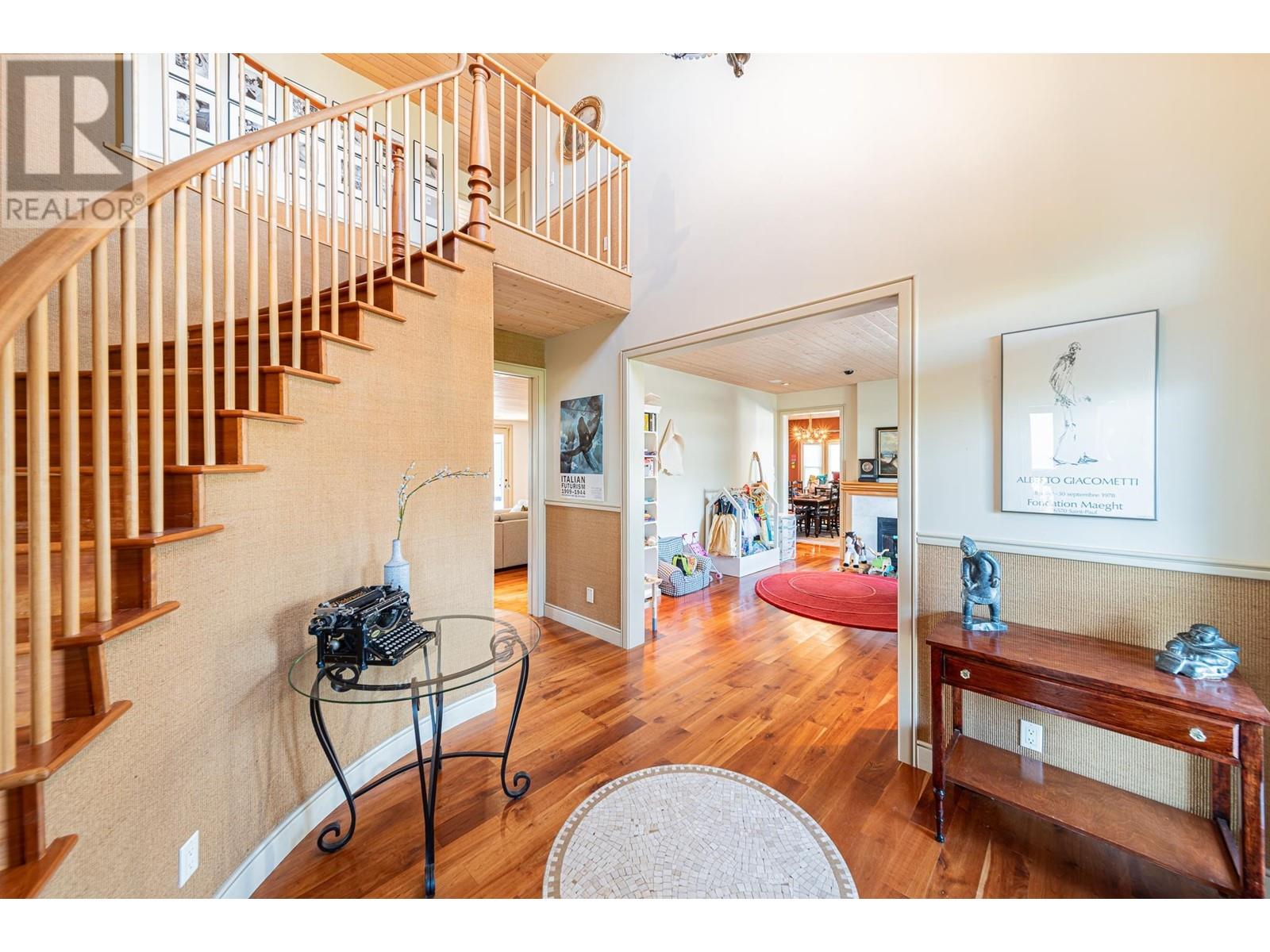 11520 Blundell Road, Richmond, British Columbia  V6Y 1L3 - Photo 3 - R2810965