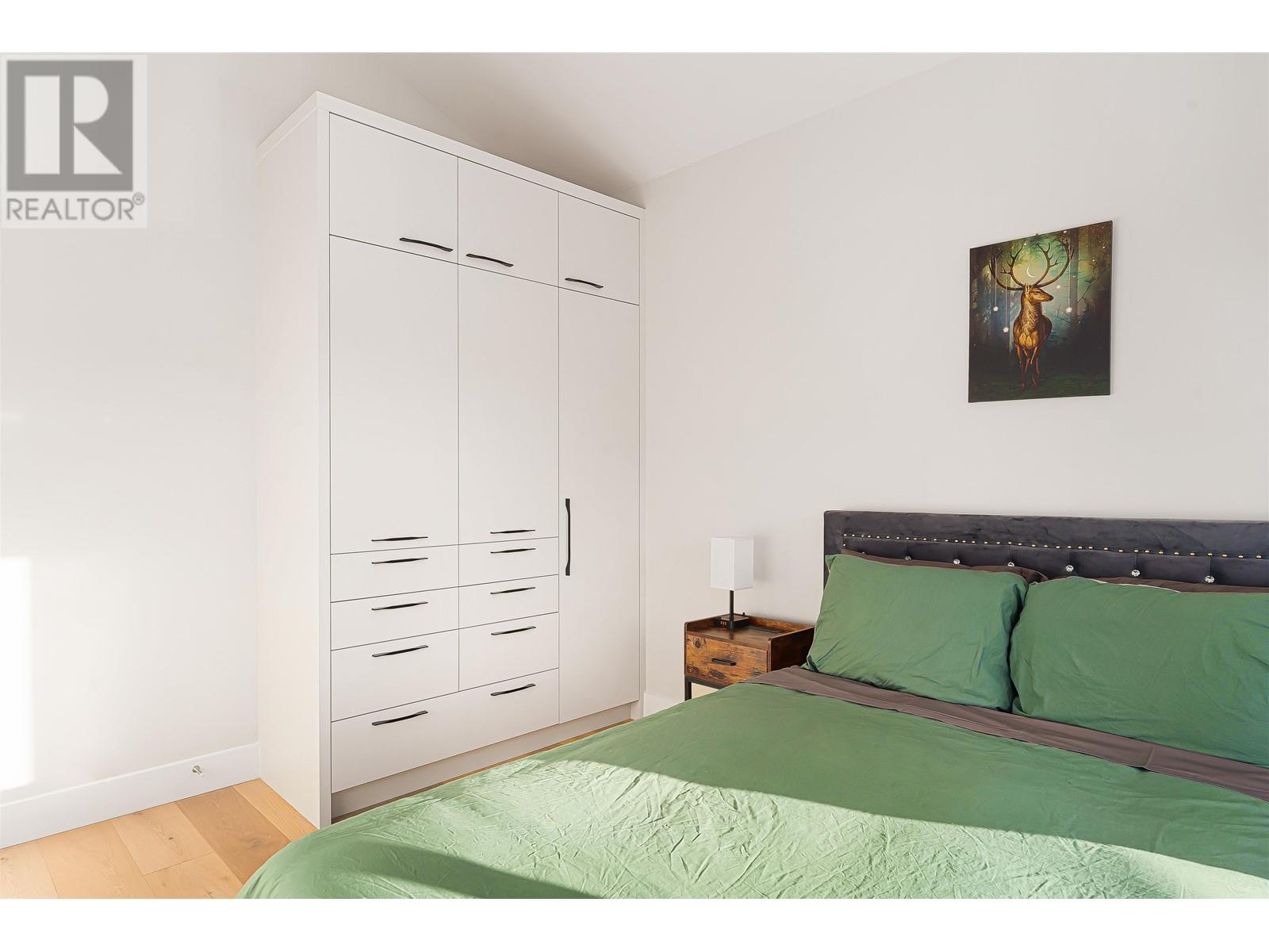 4246 E Victoria Drive, Vancouver, British Columbia  V5N 4N4 - Photo 15 - R2818302