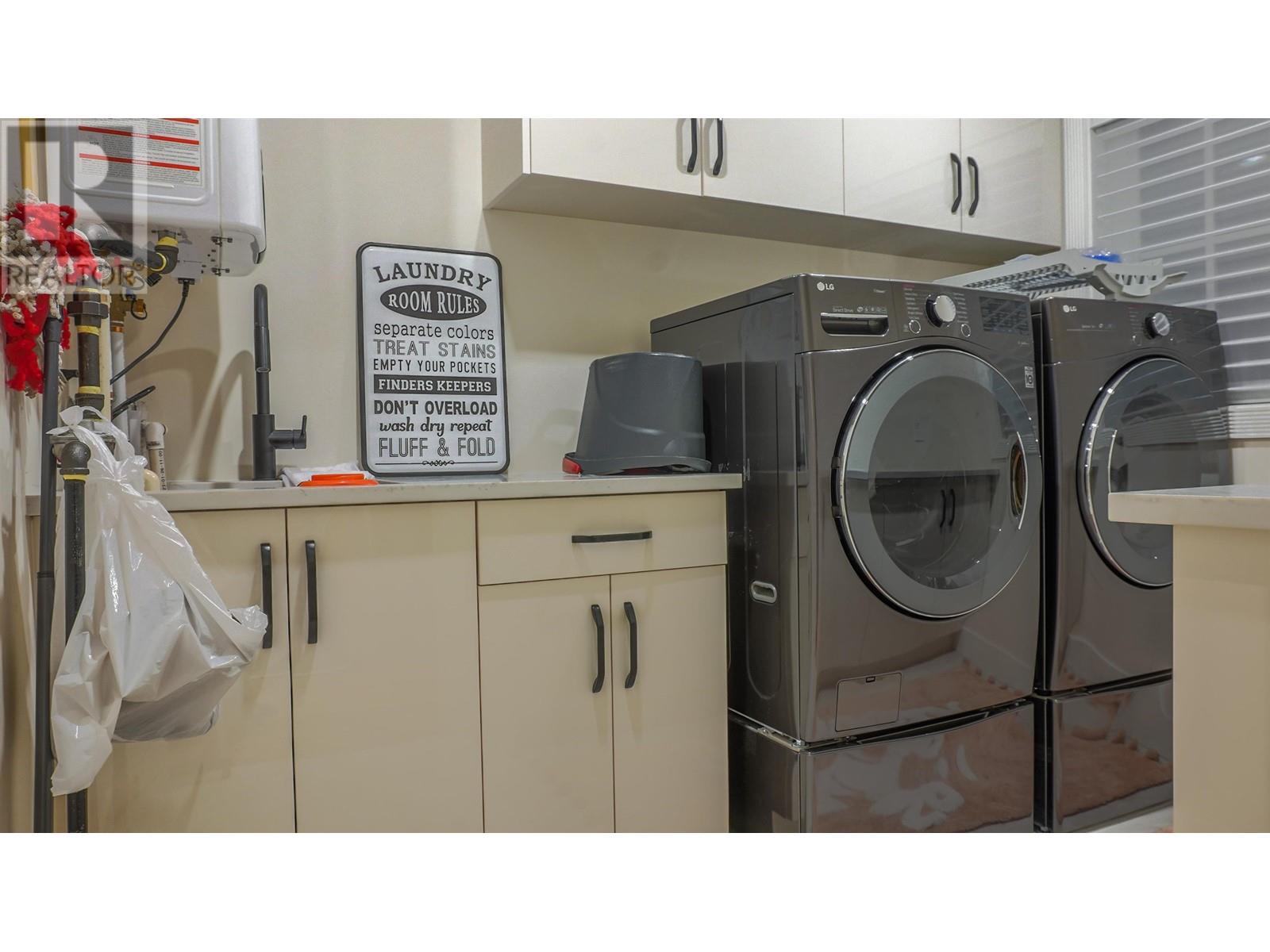 23693 131a Avenue, Maple Ridge, British Columbia  V4R 0J1 - Photo 14 - R2816962