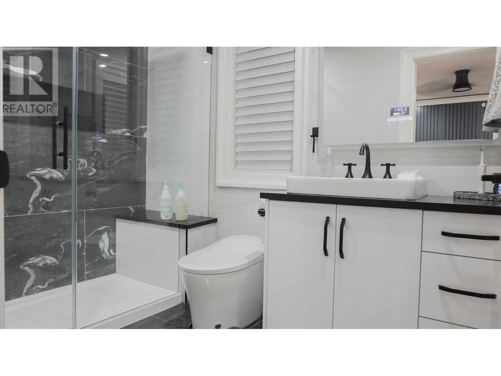 23693 131a Avenue, Maple Ridge, British Columbia  V4R 0J1 - Photo 12 - R2816962