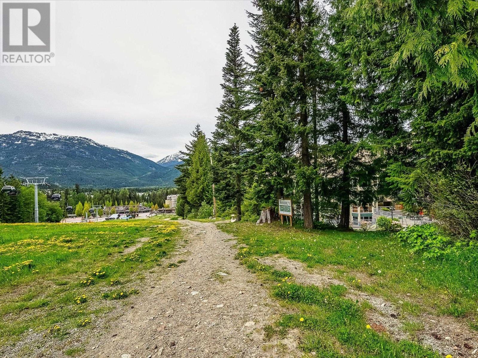 203 4910 Spearhead Place, Whistler, British Columbia  V0N 1B4 - Photo 31 - R2818665
