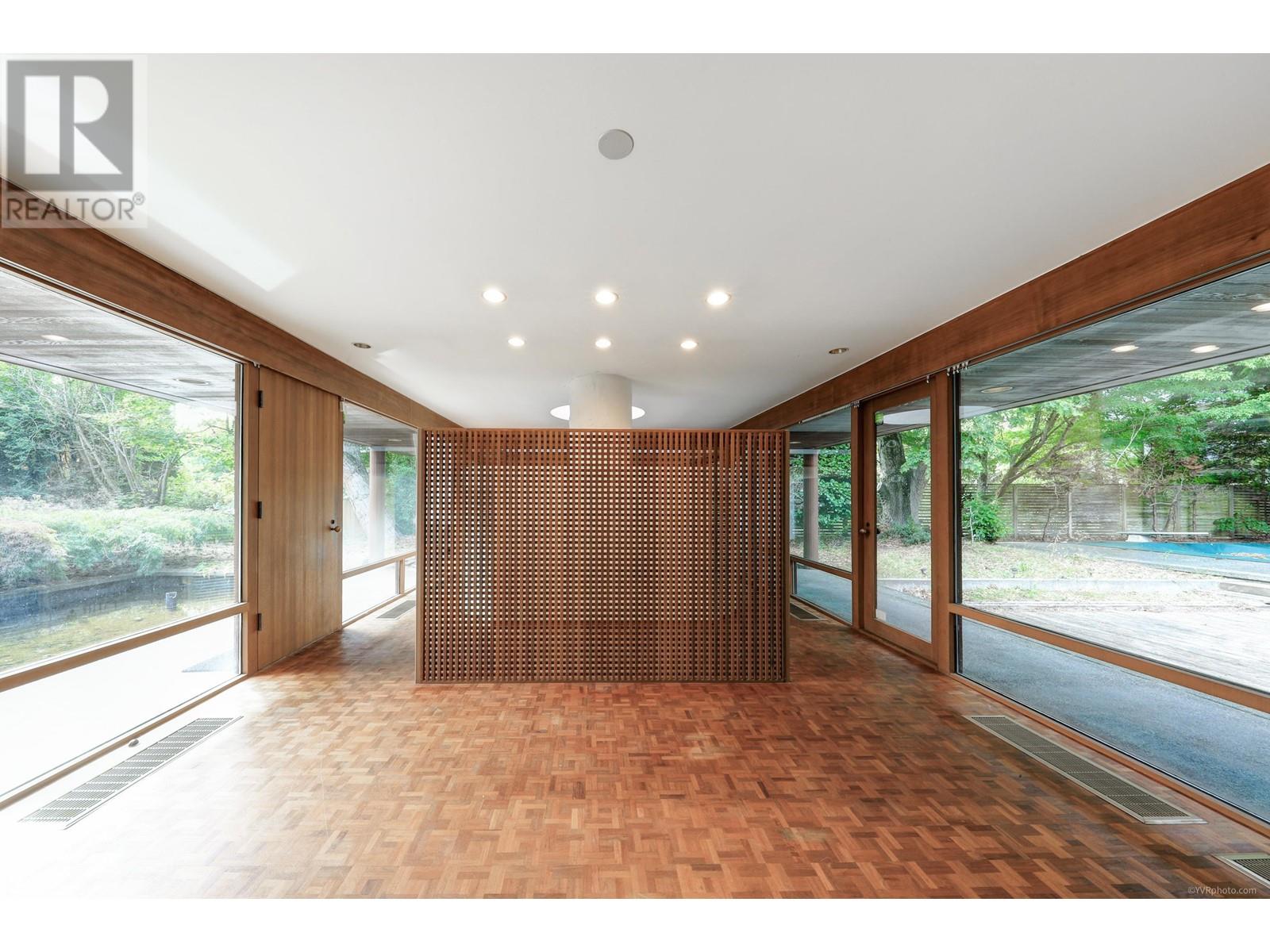 7651 Sunnymede Crescent, Richmond, British Columbia  V6Y 1H3 - Photo 11 - R2817002