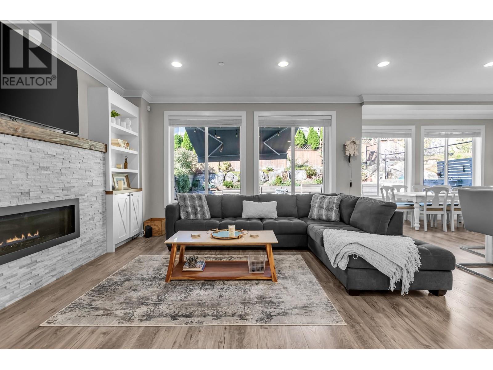 22833 Gilbert Drive, Maple Ridge, British Columbia  V4R 0G4 - Photo 5 - R2818368