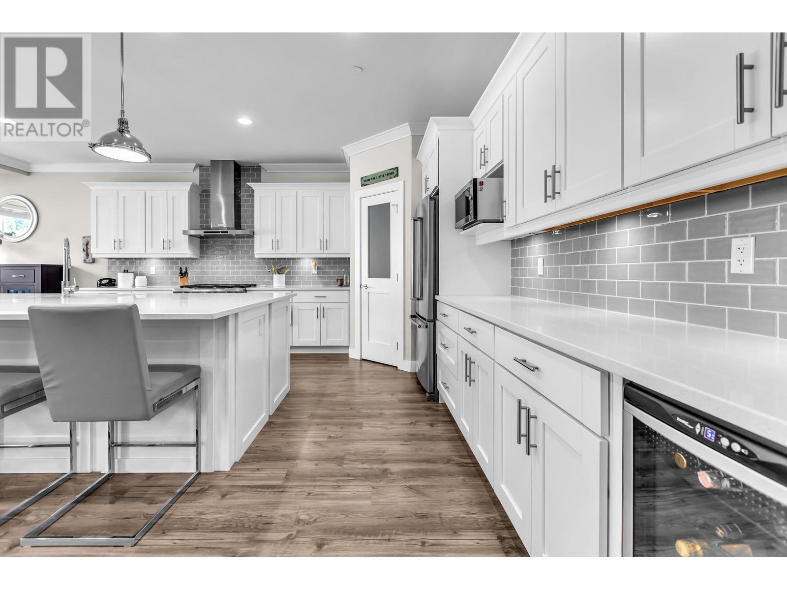 22833 Gilbert Drive, Maple Ridge, British Columbia  V4R 0G4 - Photo 10 - R2818368