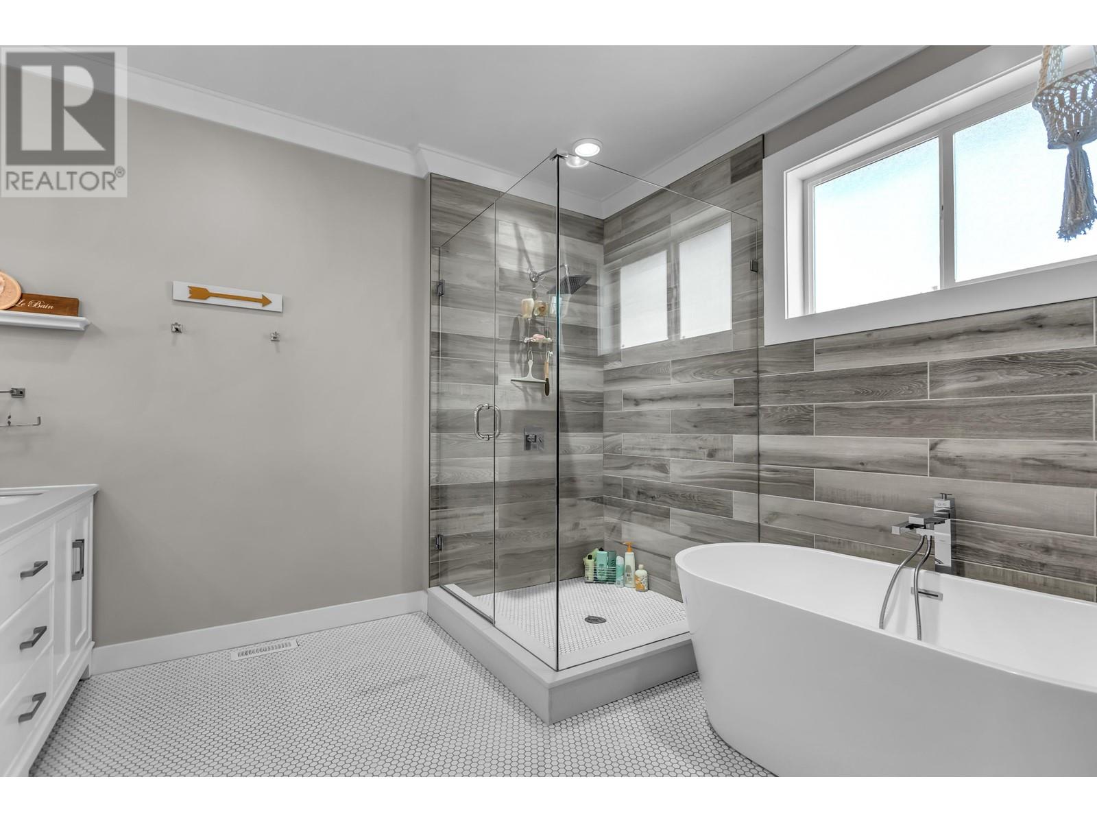 22833 Gilbert Drive, Maple Ridge, British Columbia  V4R 0G4 - Photo 21 - R2818368
