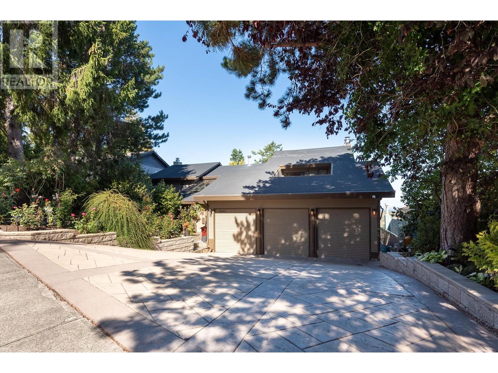 5653 Groveridge Wynd, Delta, British Columbia  V4L 2E4 - Photo 2 - R2818396