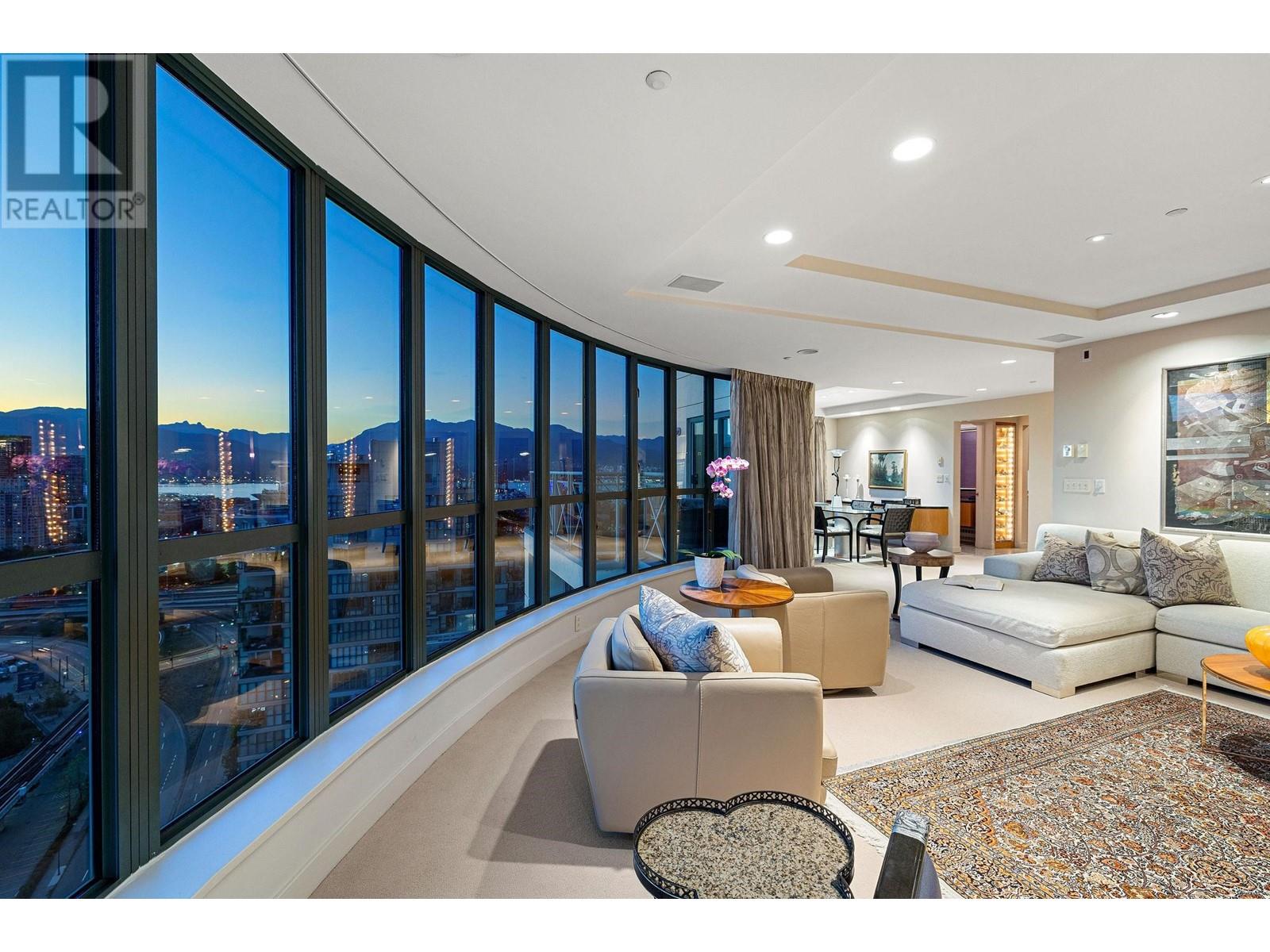 2902 1188 Quebec Street, Vancouver, British Columbia  V6A 4B3 - Photo 3 - R2818735