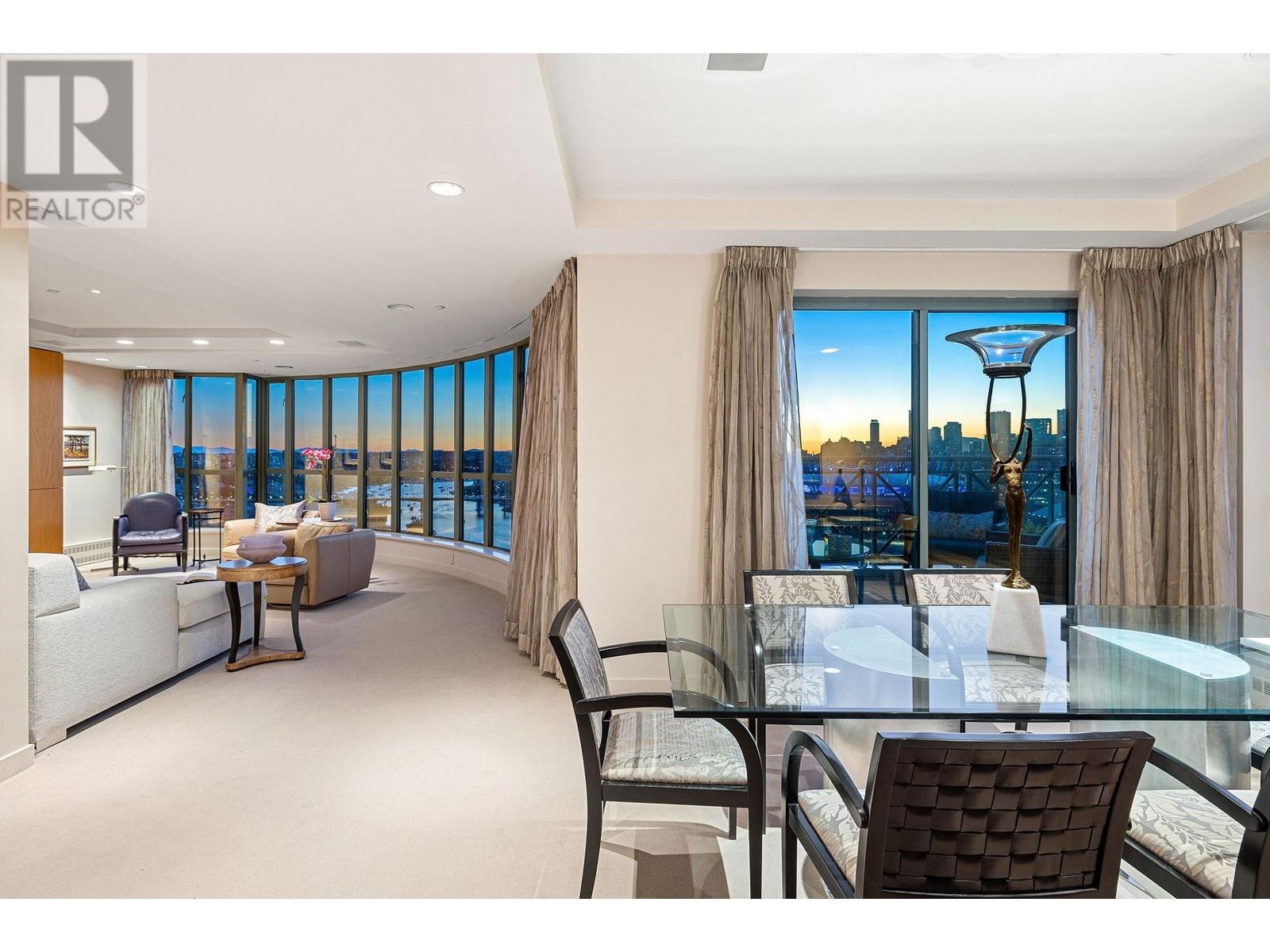 2902 1188 Quebec Street, Vancouver, British Columbia  V6A 4B3 - Photo 5 - R2818735