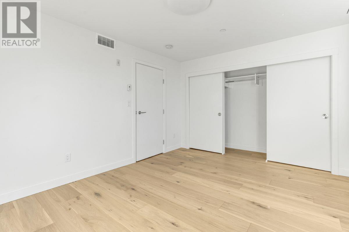 122 649 E 3rd Street, North Vancouver, British Columbia  V7L 1G6 - Photo 14 - R2818739
