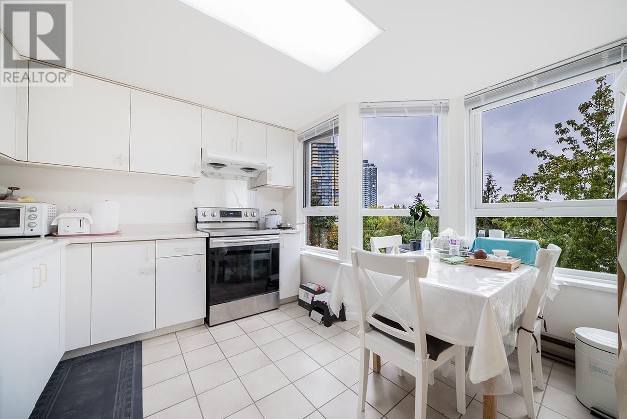 603 6152 Kathleen Avenue, Burnaby, British Columbia  V5H 4K8 - Photo 10 - R2818550