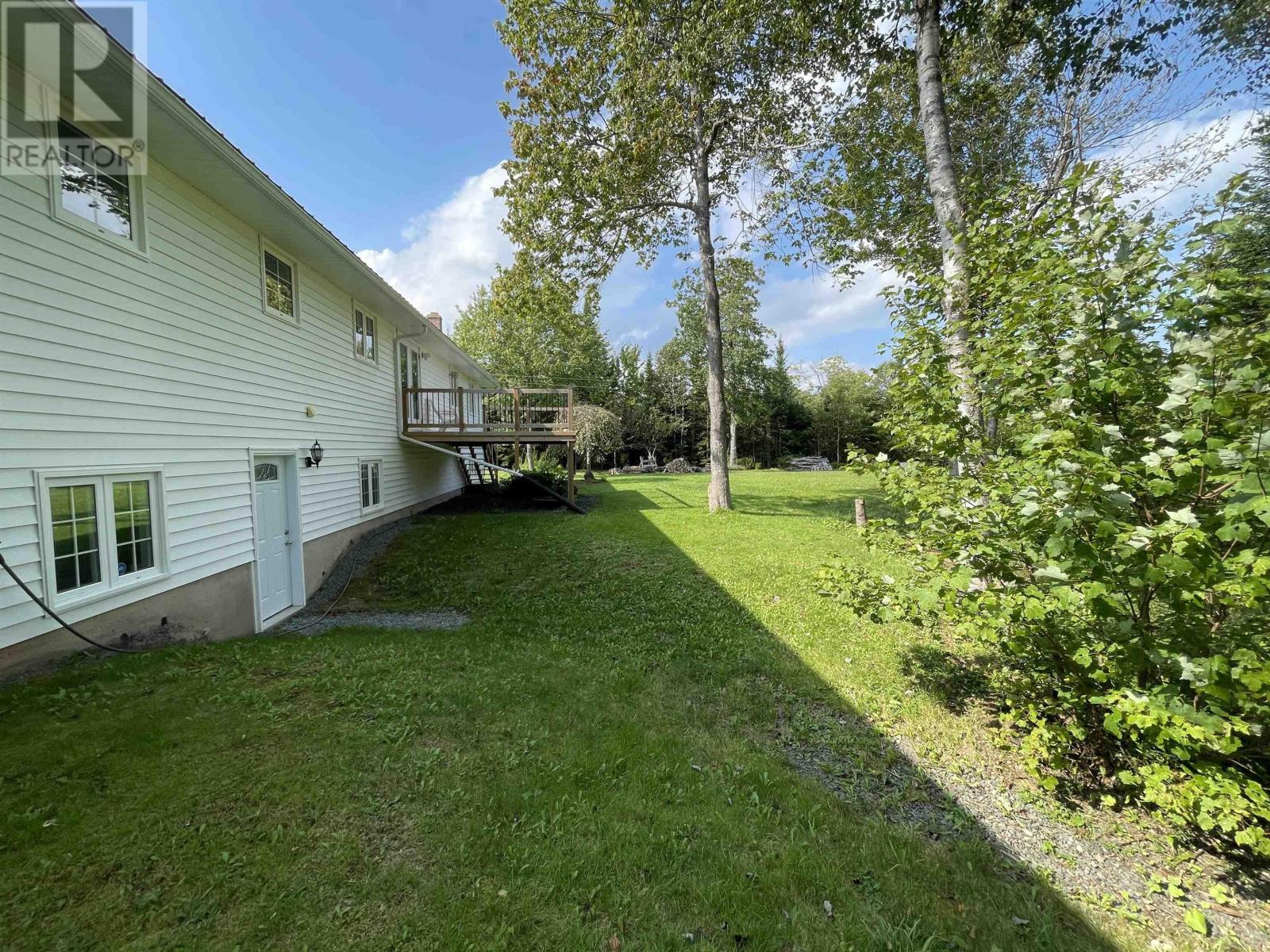 27 Michelle Drive, Lawrencetown, Nova Scotia  B2Z 1E5 - Photo 45 - 202319236