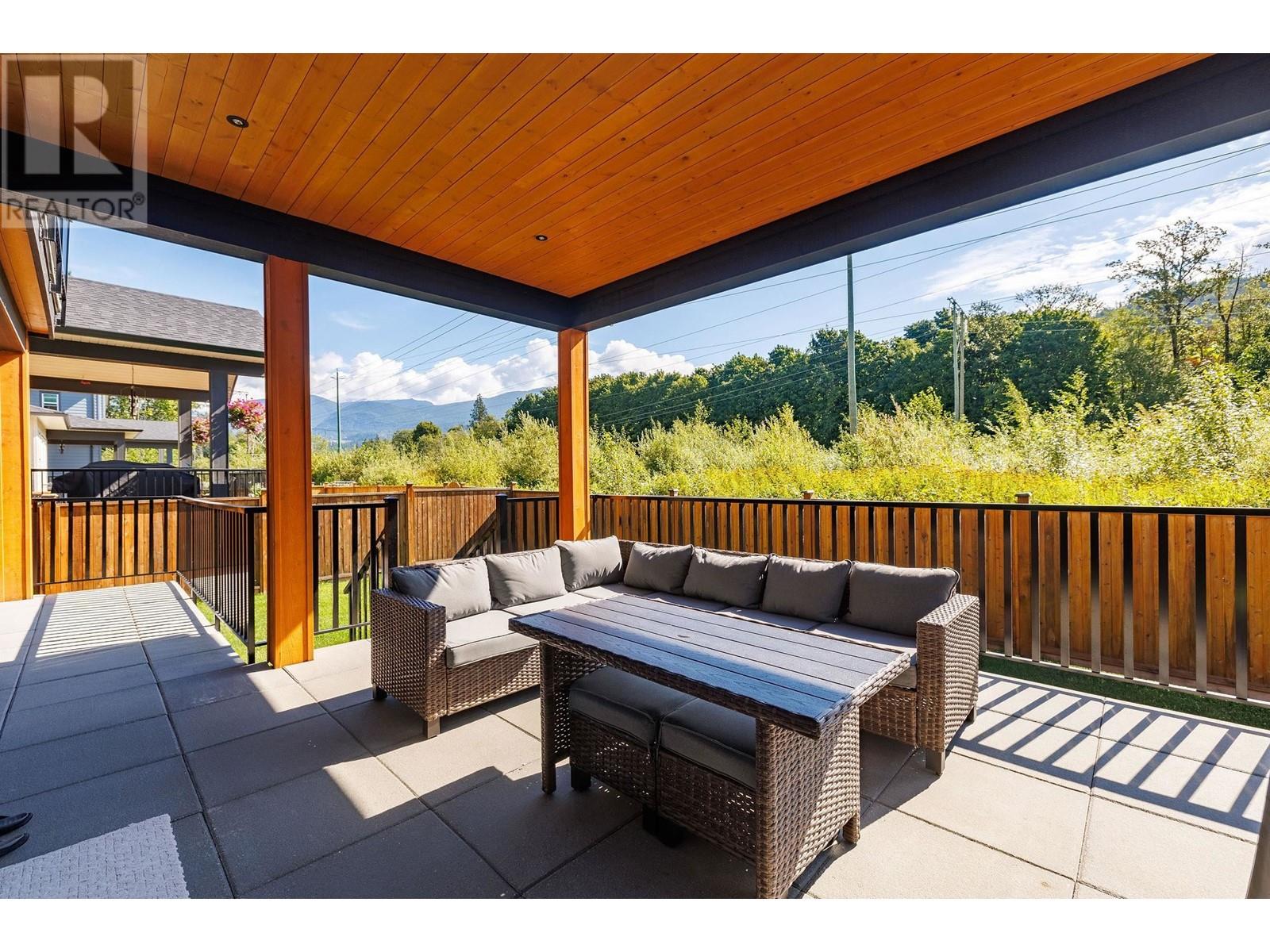 39416 Cardinal Drive, Squamish, British Columbia  V8B 1A6 - Photo 13 - R2818810