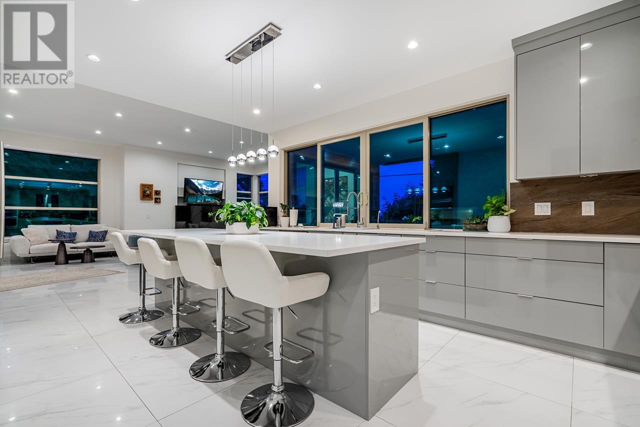 955 Melbourne Avenue, North Vancouver, British Columbia  V7R 1P1 - Photo 11 - R2818812