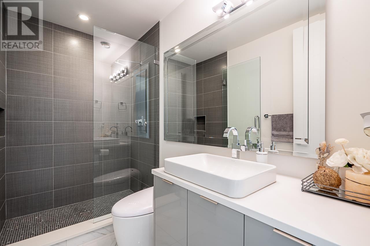 955 Melbourne Avenue, North Vancouver, British Columbia  V7R 1P1 - Photo 16 - R2818812