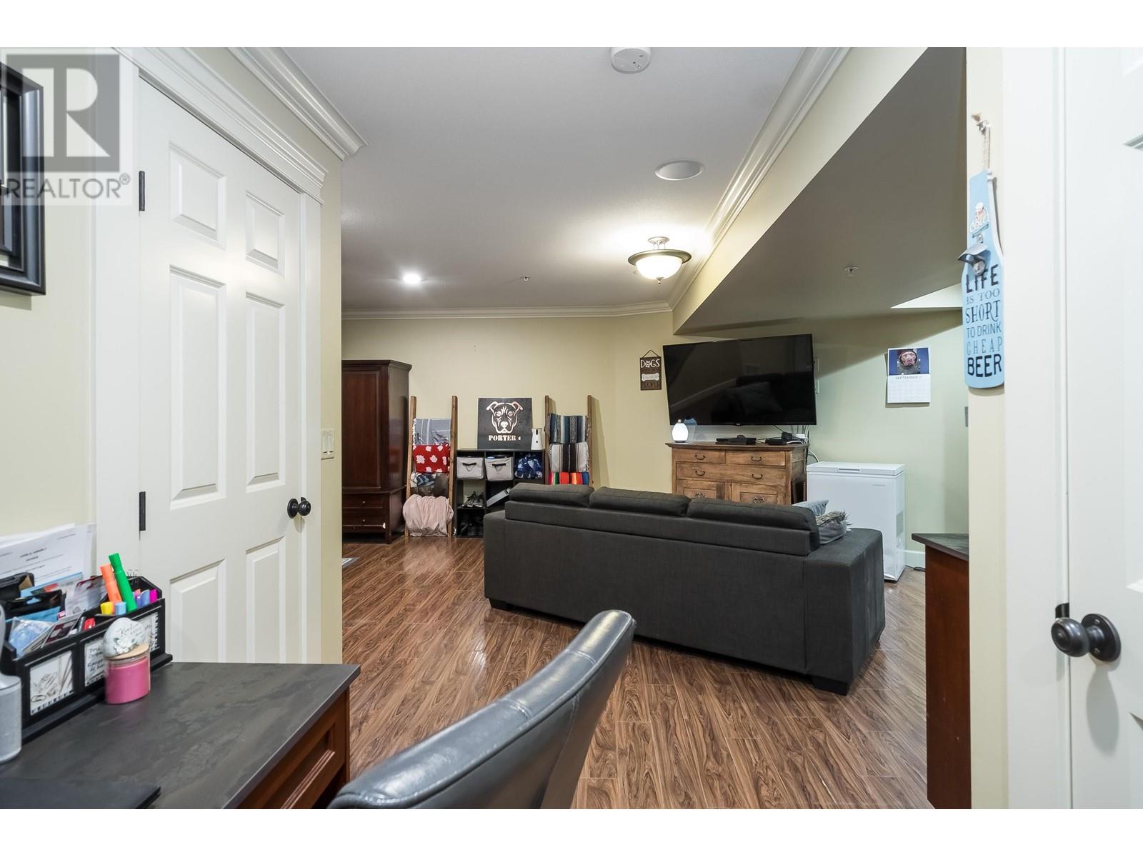10339 Mceachern Street, Maple Ridge, British Columbia  V2W 0B2 - Photo 34 - R2818845