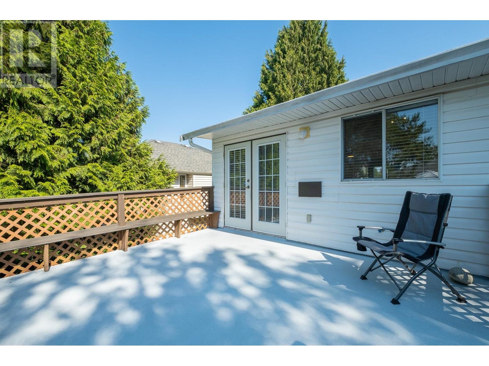 12431 188a Street, Pitt Meadows, British Columbia  V3Y 2H5 - Photo 36 - R2818898