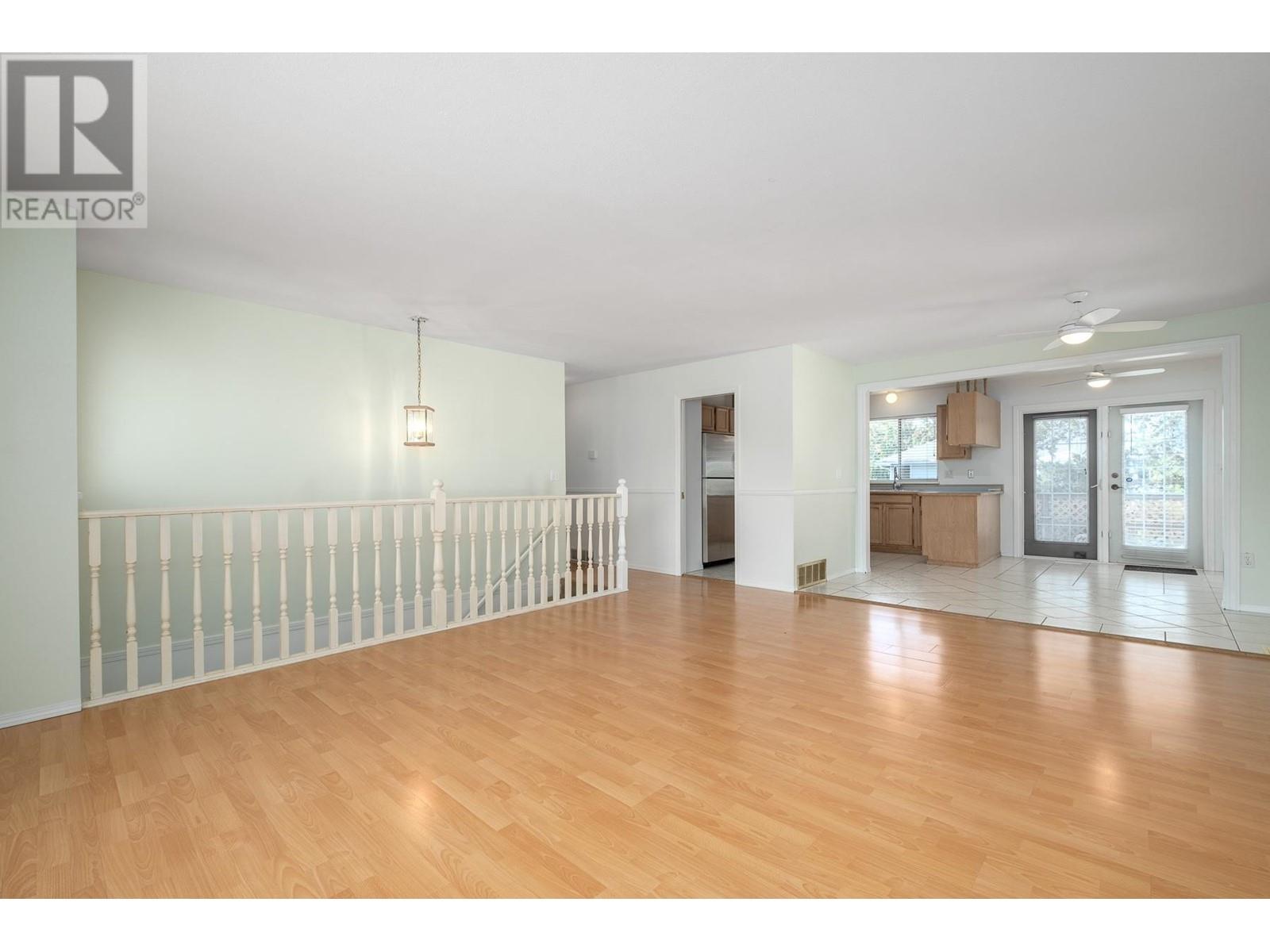 12431 188a Street, Pitt Meadows, British Columbia  V3Y 2H5 - Photo 8 - R2818898