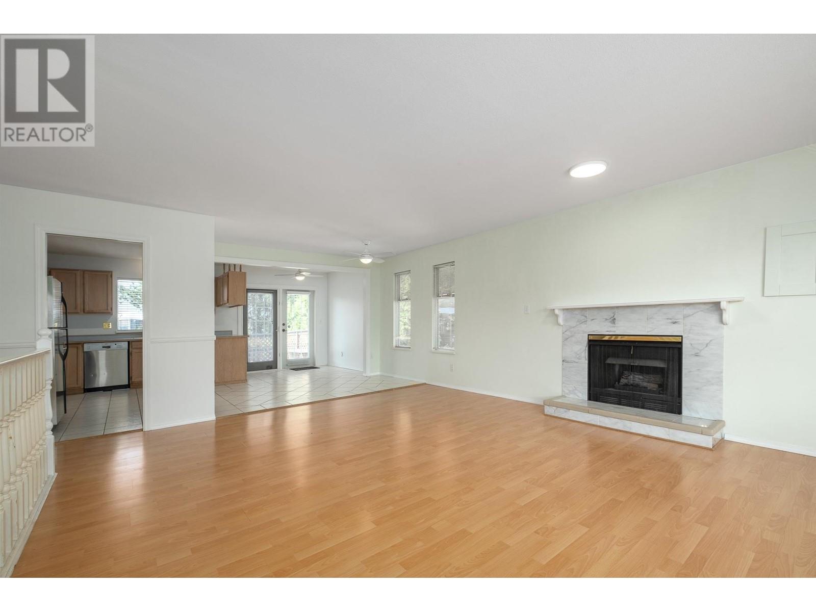 12431 188a Street, Pitt Meadows, British Columbia  V3Y 2H5 - Photo 9 - R2818898