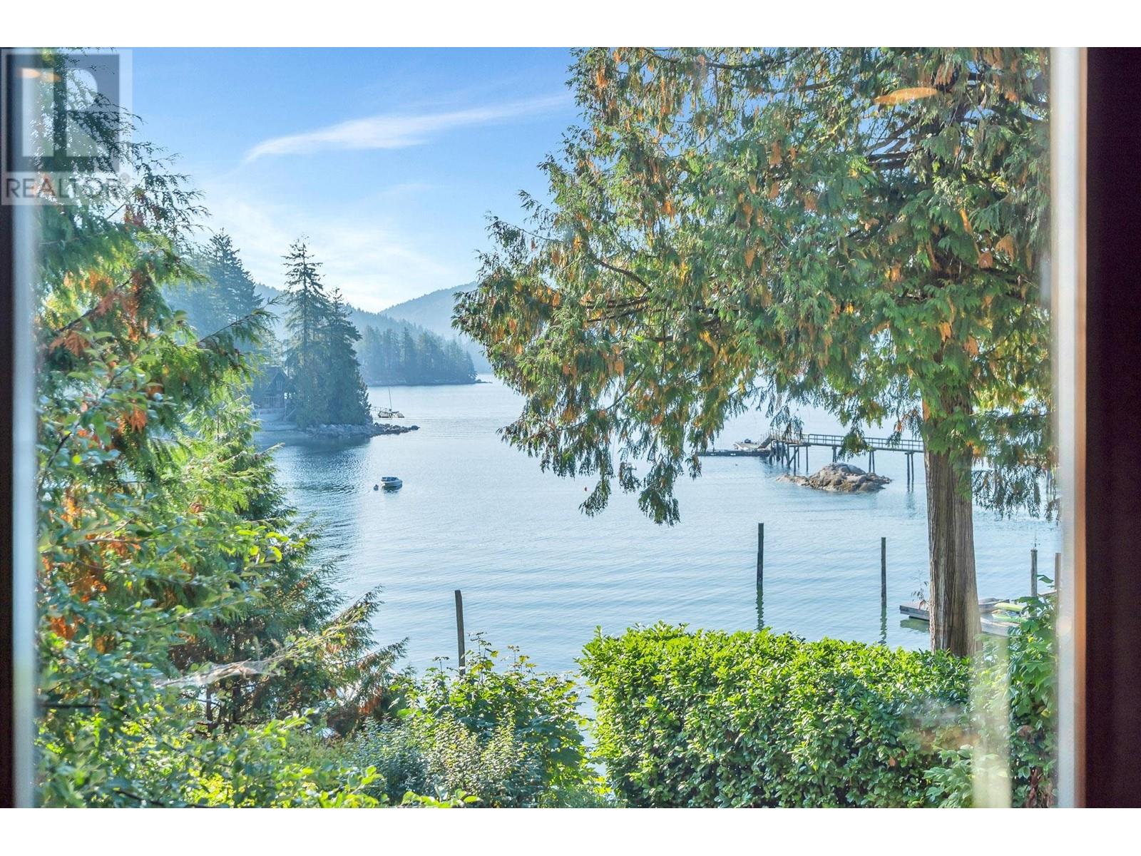 4573 Strathcona Road, North Vancouver, British Columbia  V7G 1G7 - Photo 29 - R2818903