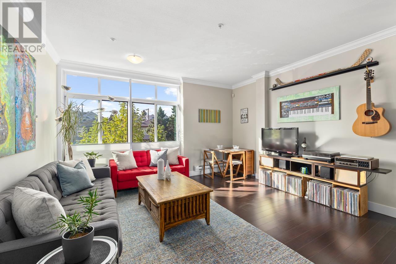 202 1637 E Pender Street, Vancouver, British Columbia  V5L 1W2 - Photo 3 - R2818052