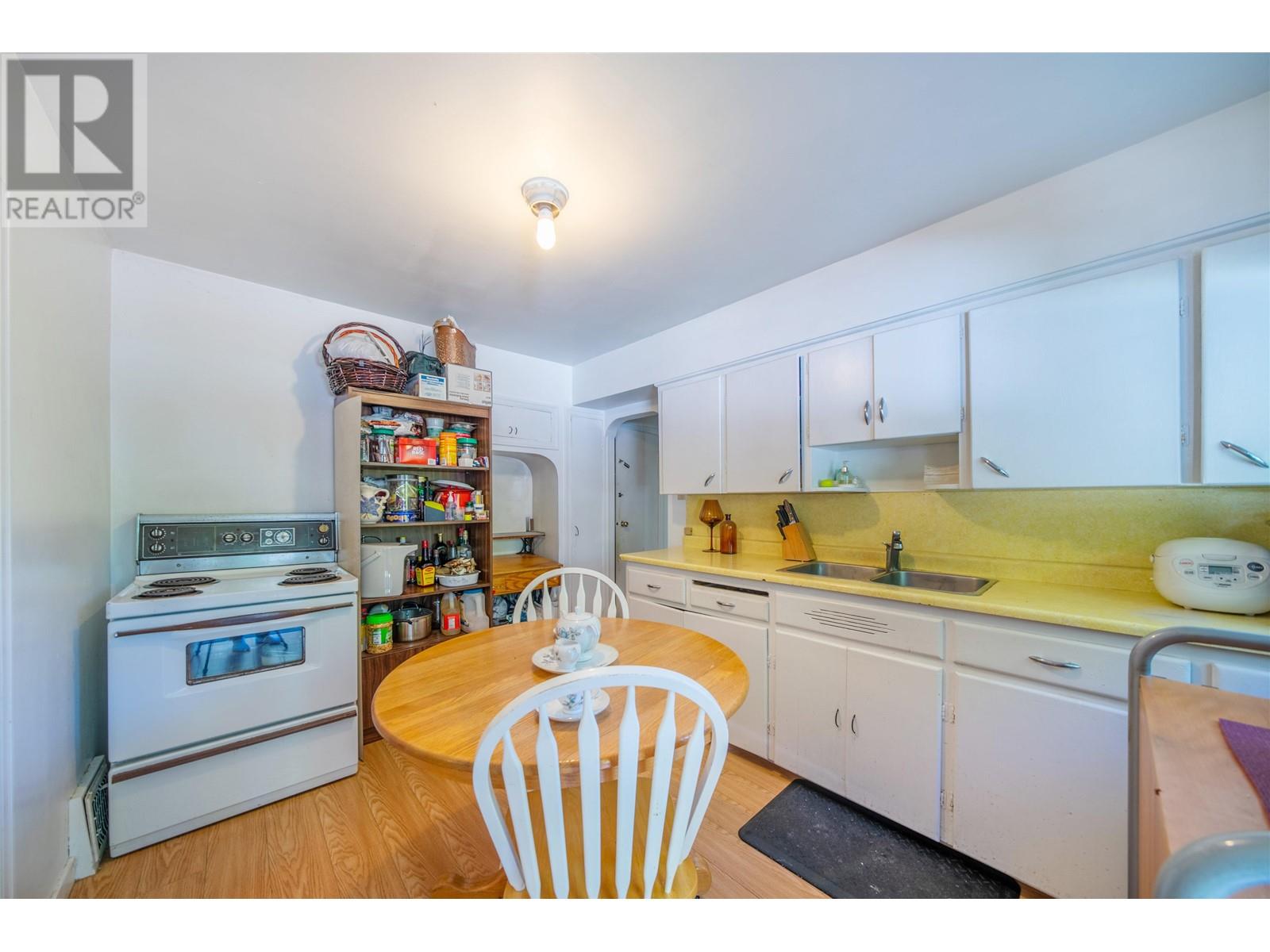 115 E 41st Avenue, Vancouver, British Columbia  V5W 1N6 - Photo 6 - R2817346