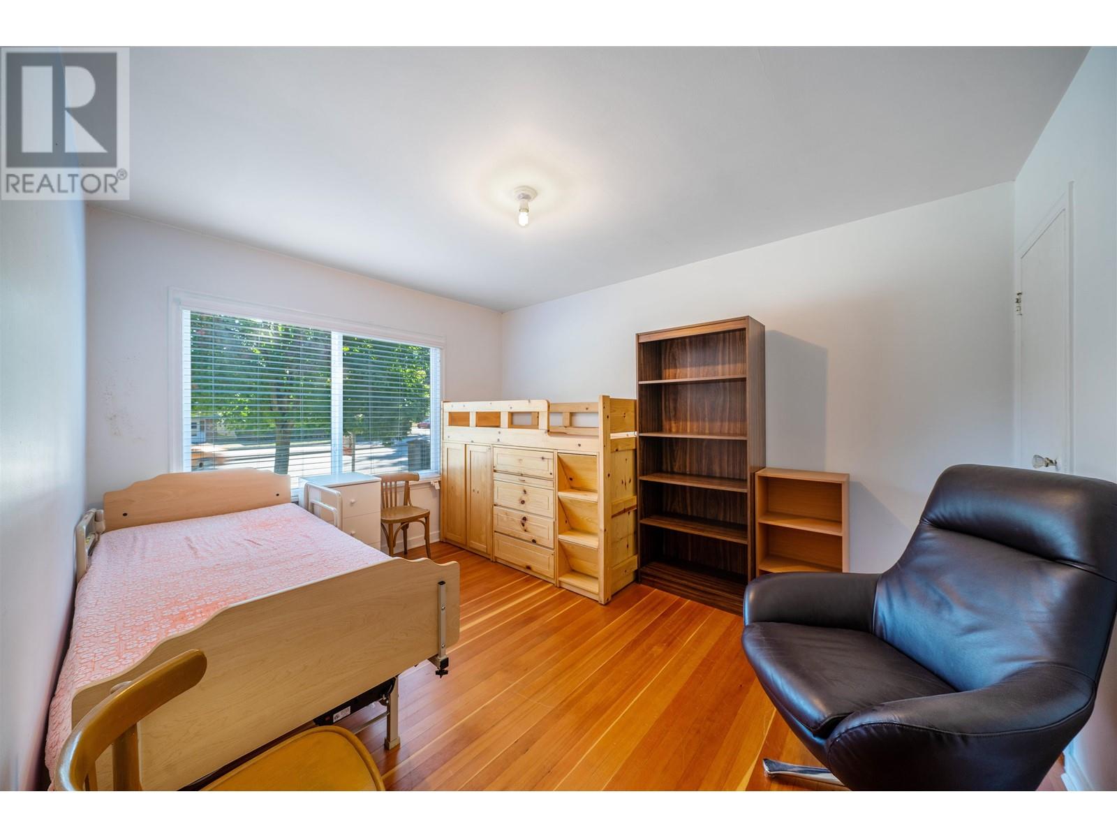 115 E 41st Avenue, Vancouver, British Columbia  V5W 1N6 - Photo 9 - R2817346