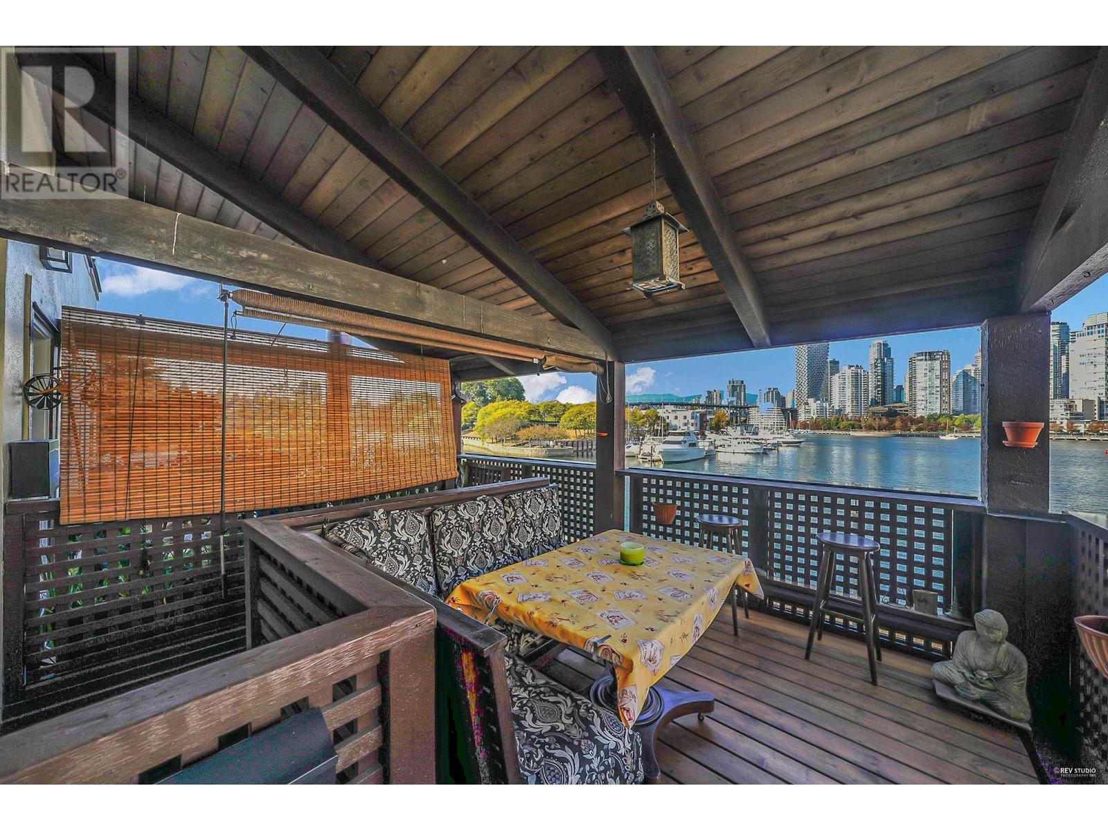 1126 Ironwork Passage, Vancouver, British Columbia  V6H 3P1 - Photo 5 - R2818546