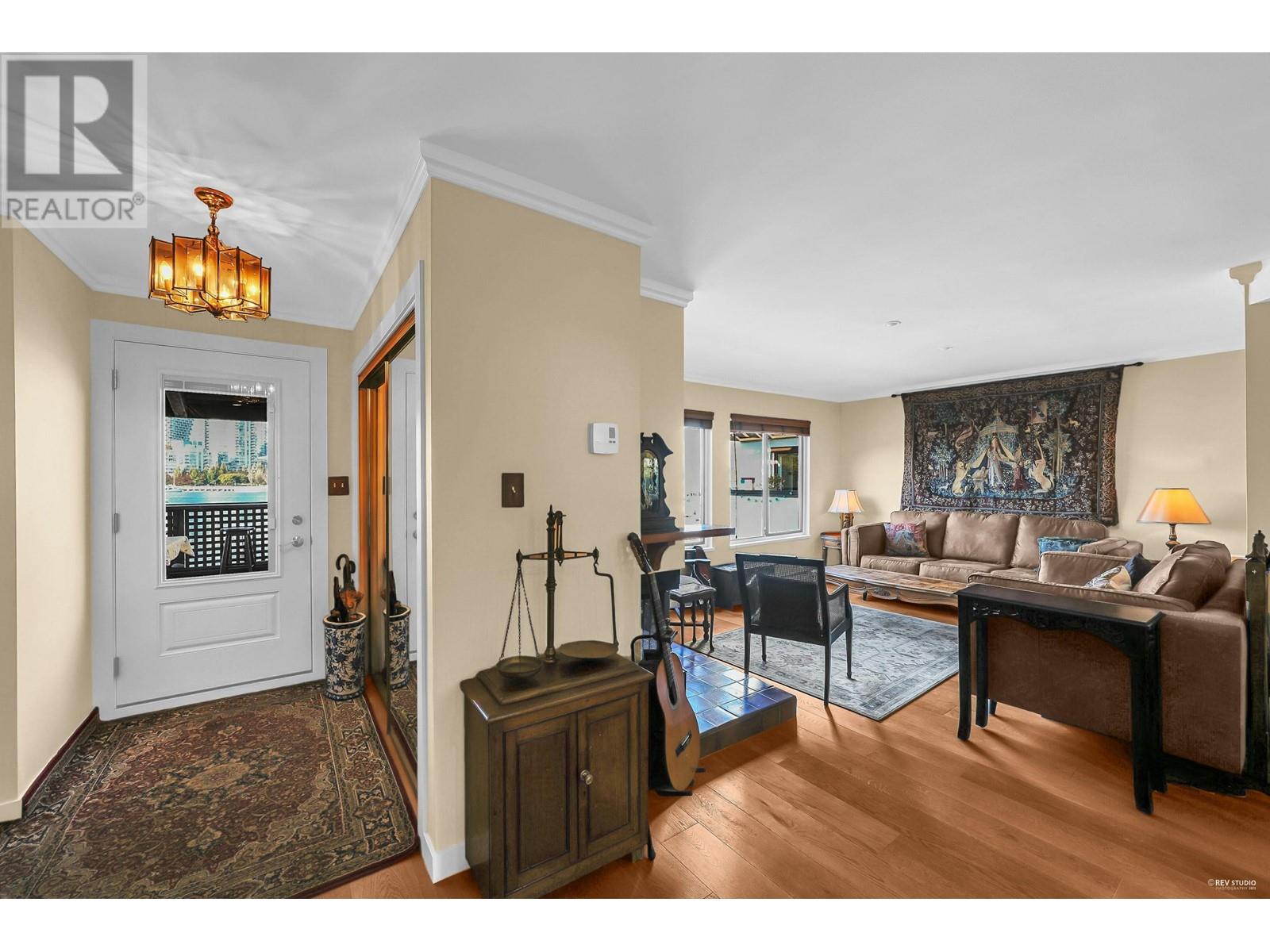 1126 Ironwork Passage, Vancouver, British Columbia  V6H 3P1 - Photo 6 - R2818546