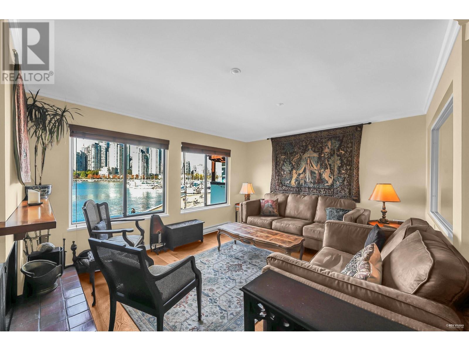 1126 Ironwork Passage, Vancouver, British Columbia  V6H 3P1 - Photo 8 - R2818546