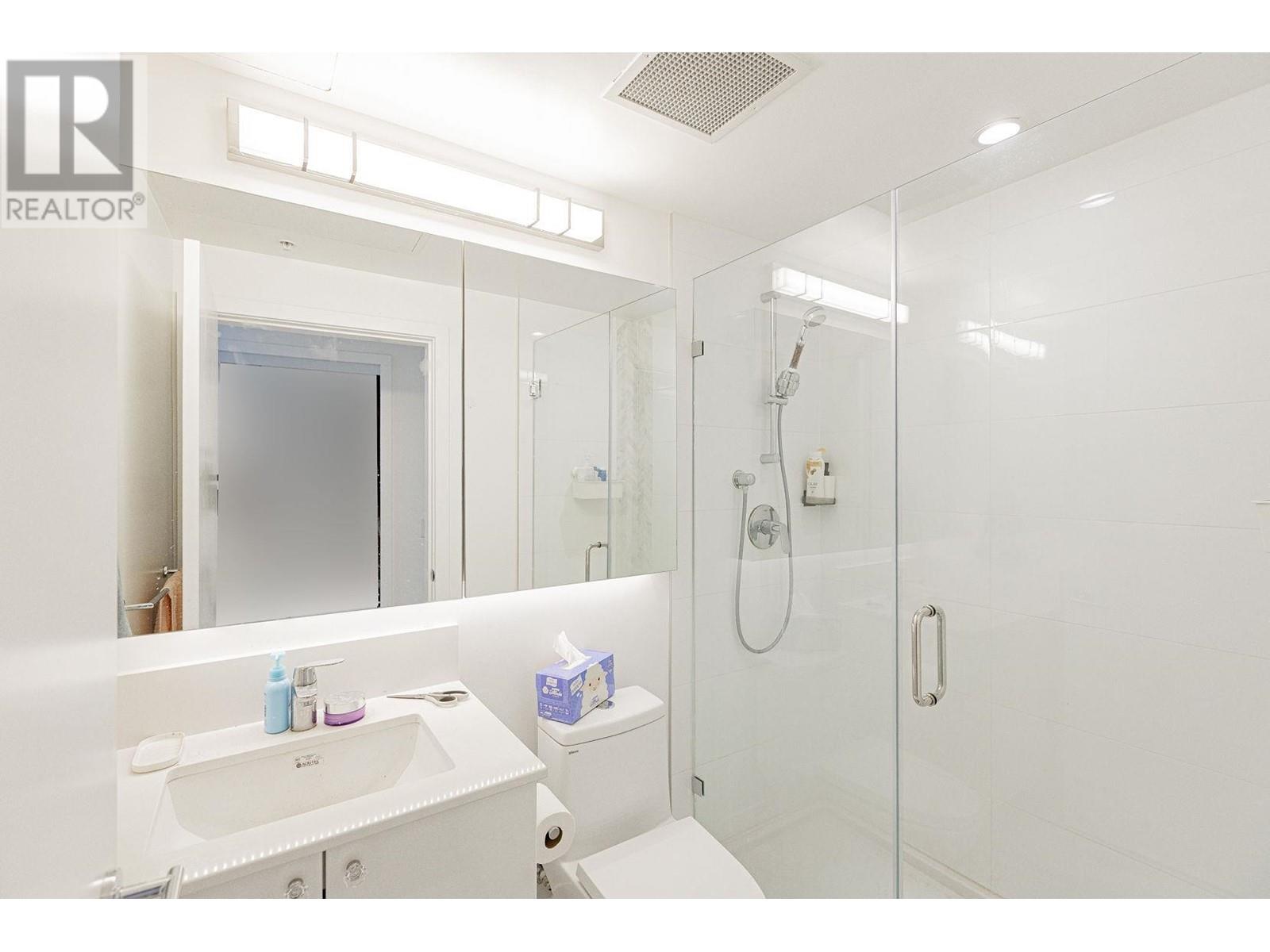 1008 2435 Kingsway, Vancouver, British Columbia  V5R 5G8 - Photo 15 - R2818902
