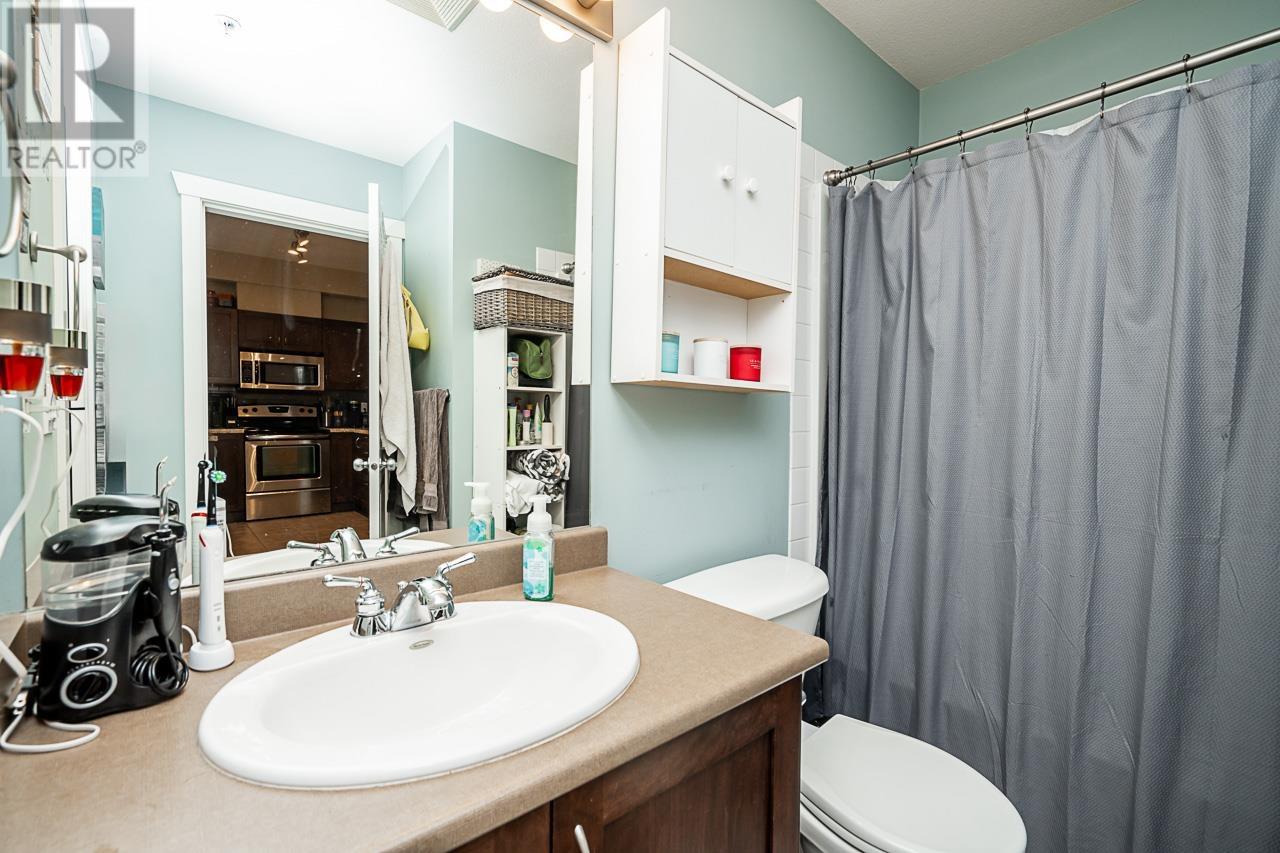 217 2336 Whyte Avenue, Port Coquitlam, British Columbia  V3C 0A5 - Photo 7 - R2818921